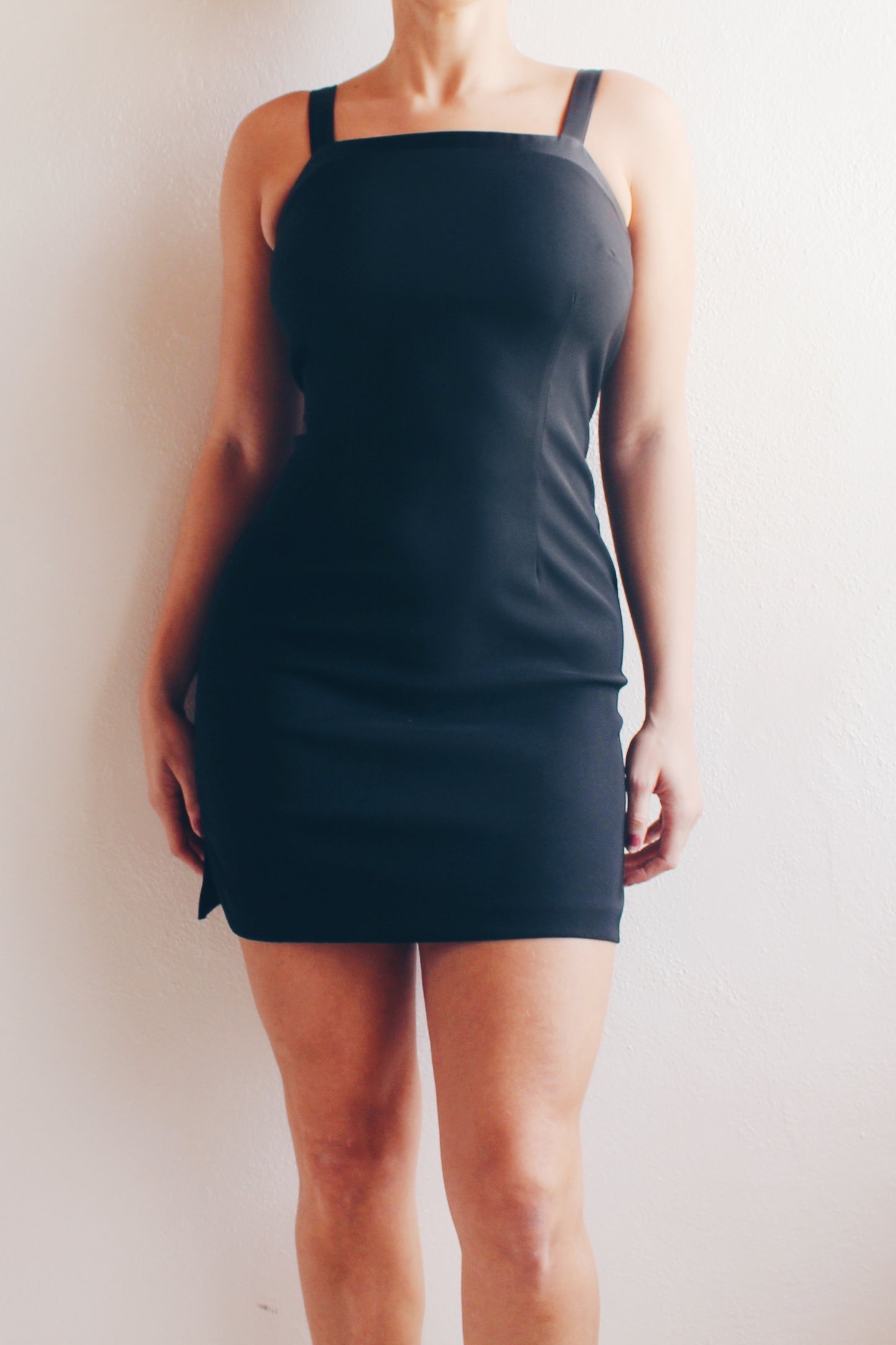 Vintage 90s black mini dress / body con minimalist y2k dress