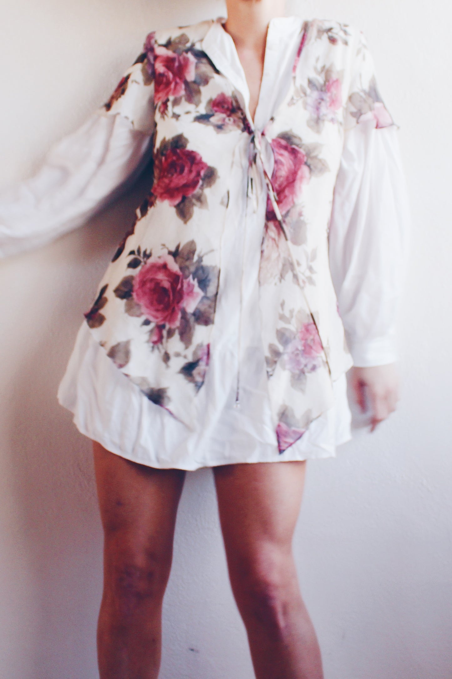 Vintage Romance: Sheer Rose Print Chiffon Shawl for Dark Romantic Style