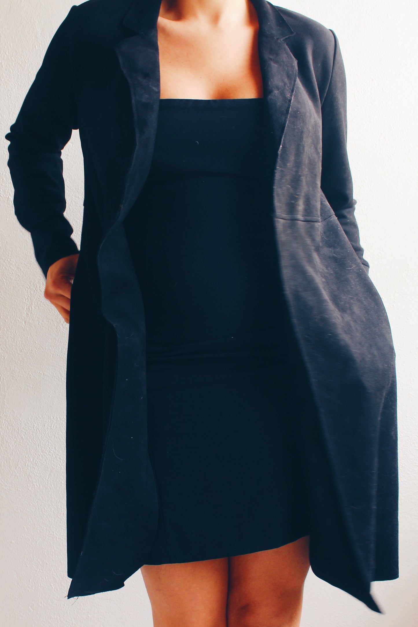 Long Chic Back Blazer Jacket for Effortless Sophistication