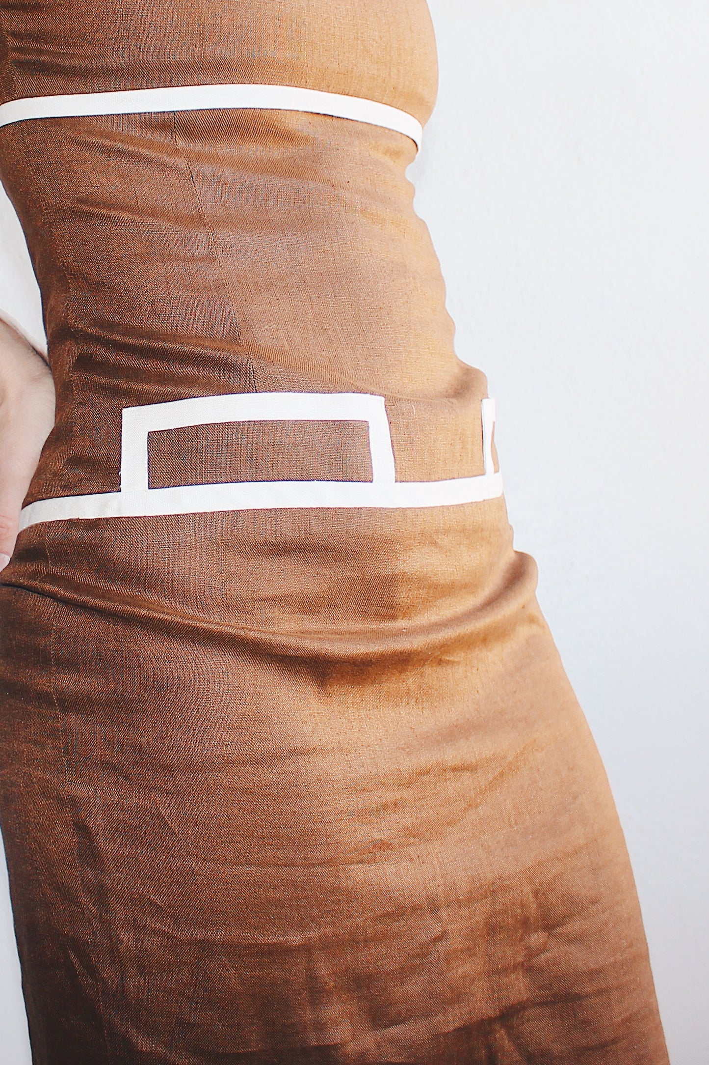 Vintage 90s Brown Linen High Neck Dress: Yasmeen Ghauri Vibes with a Corporate Chic Twist