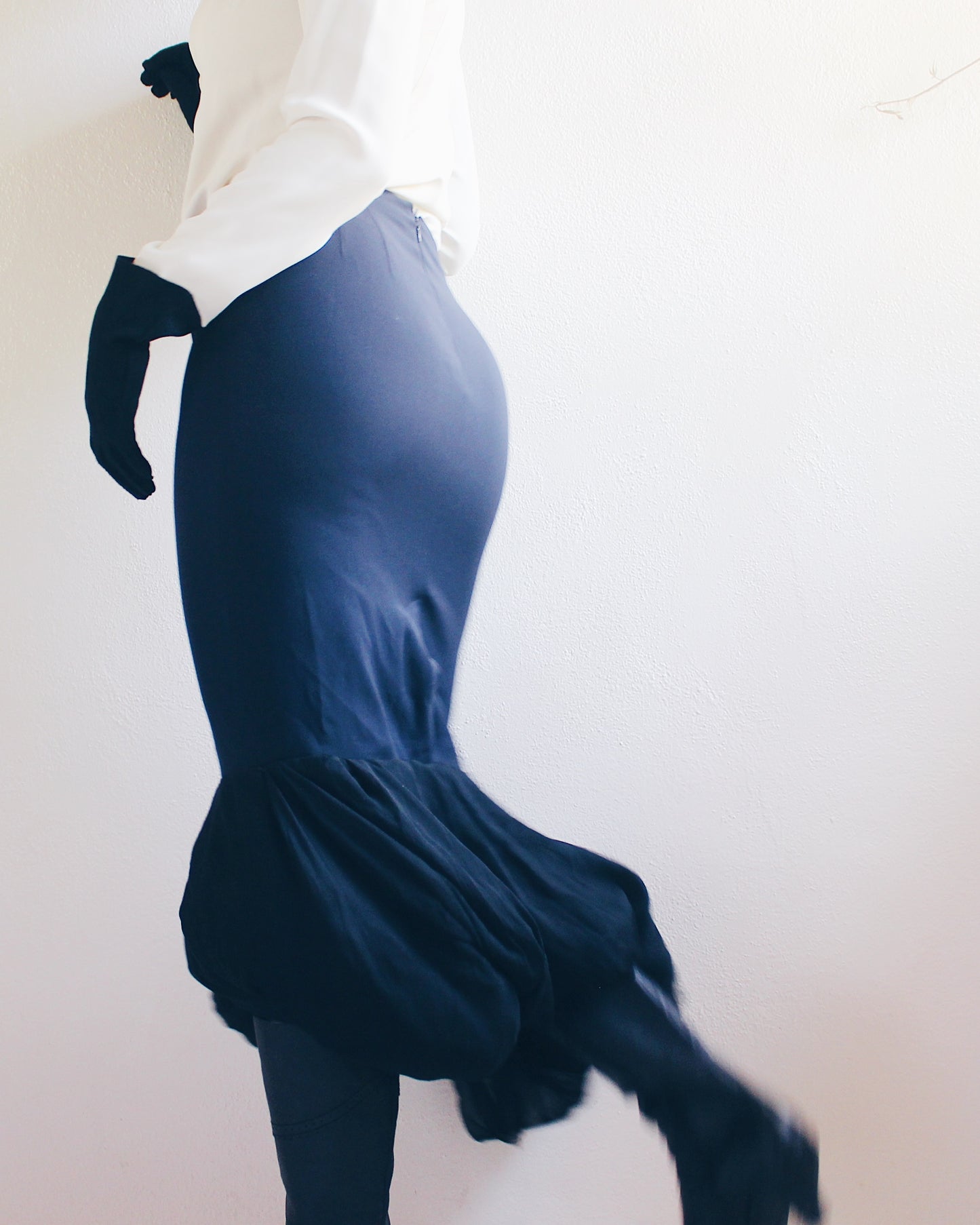 Upcycled 90s Black Silk Fishtail Skirt with Bubbled Hem – Vintage Sustainable Fashion