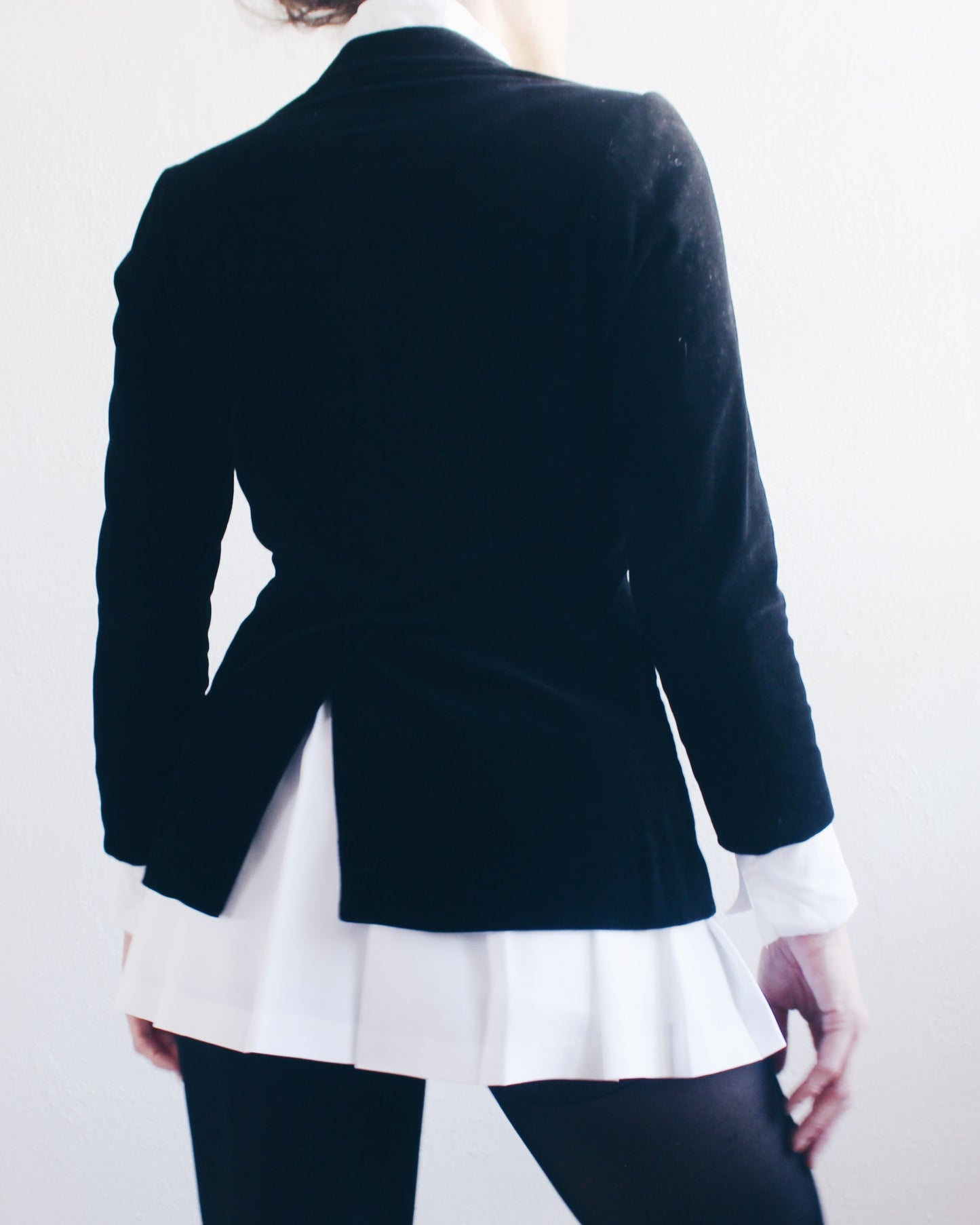 Vintage Tokens Japan Black Cotton Blazer – 1980s Tailored Minimalist Jacket | Made in Japan