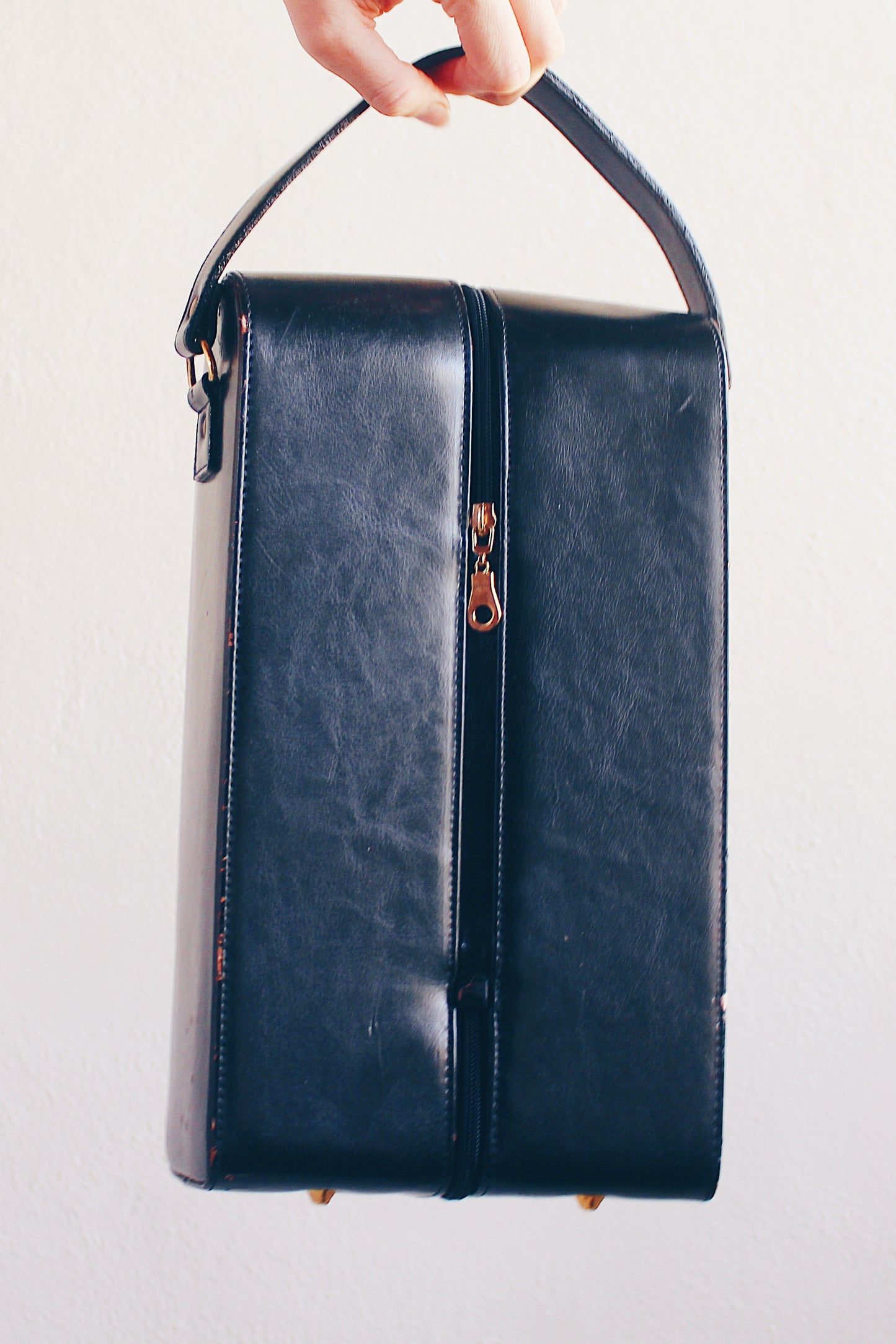 Noir Chic: Black Long Faux Leather Case - Edgy Rectangular Elegance!