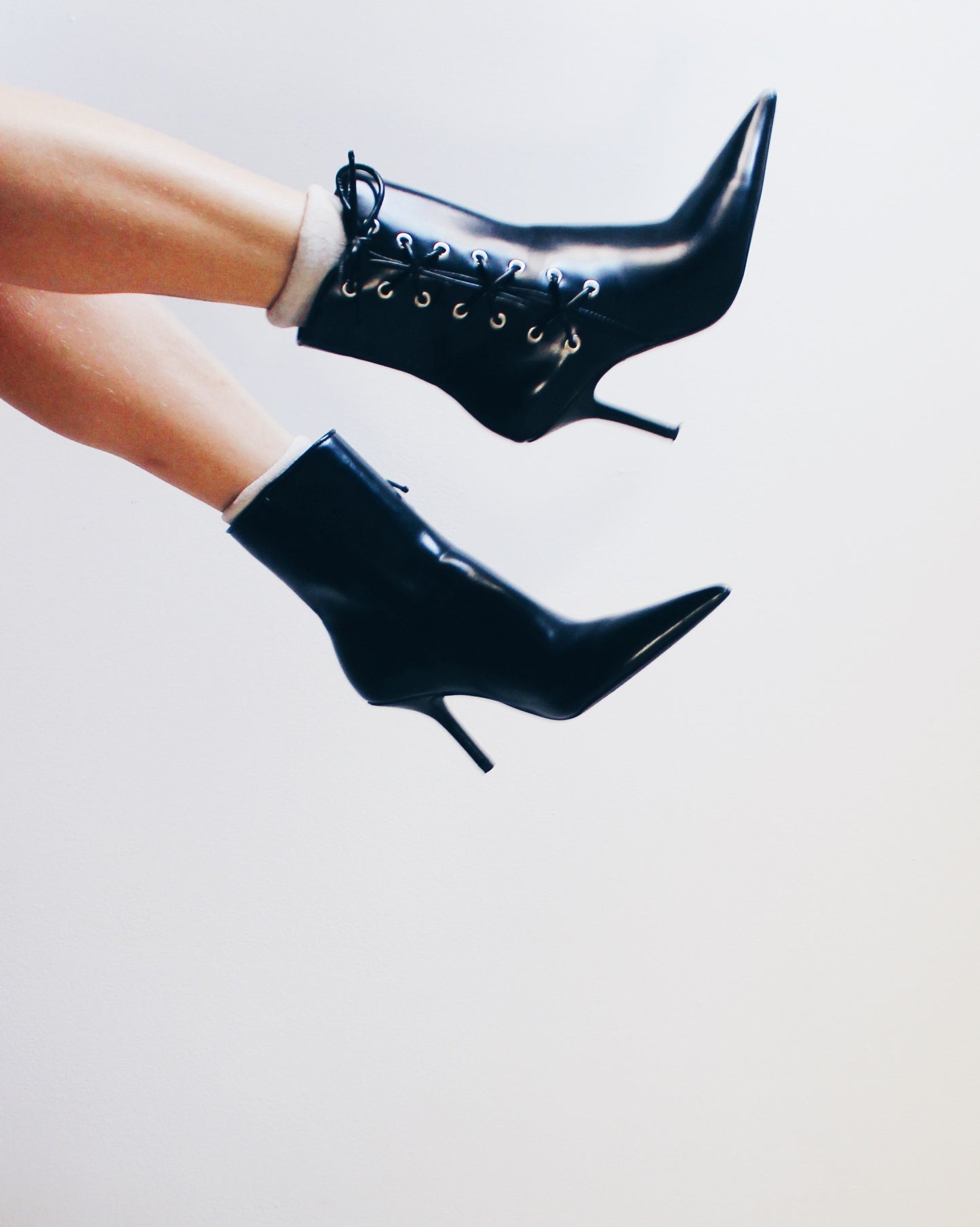 H&M Lace up Y2K Pointed Toe Stiletto Boots – Vintage Black Leather Ankle Boots | Early 2000s Iconic Heels