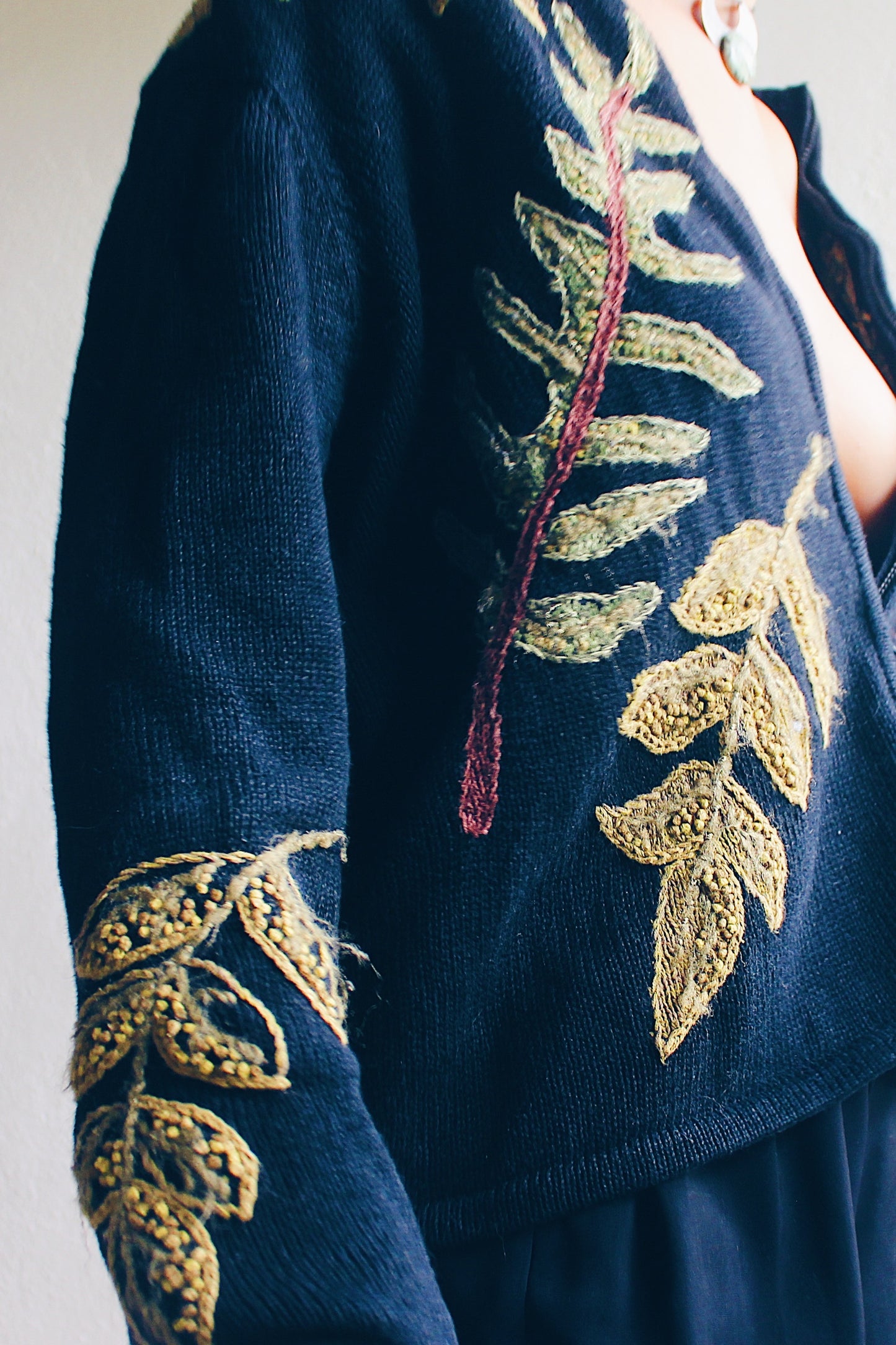 Vintage '90s Whimsigoth Knit Zip-Up Sweater / Goblincore tree branch knit zip up cardigan