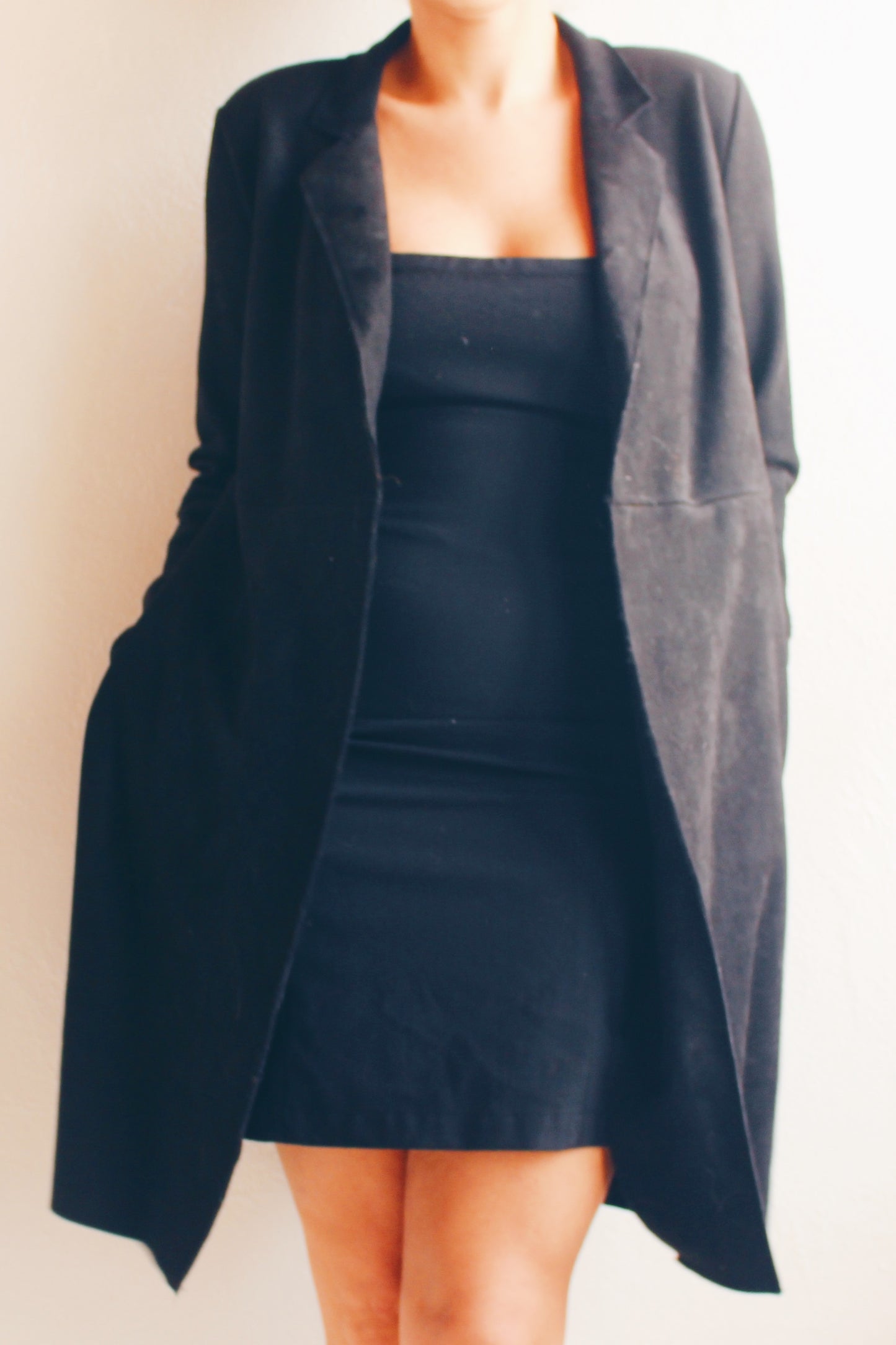 Long Chic Back Blazer Jacket for Effortless Sophistication
