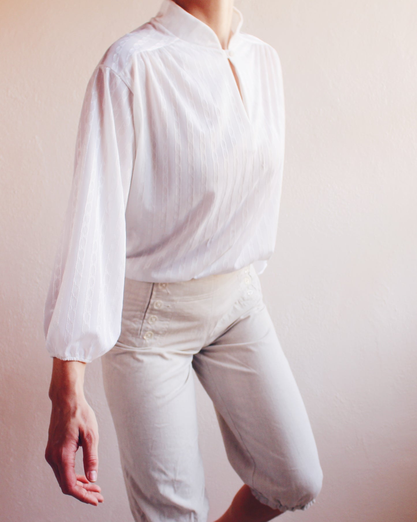 Vintage 1980s Ivory Striped Peasant Tunic – Lightweight Renaissance Faire Blouse