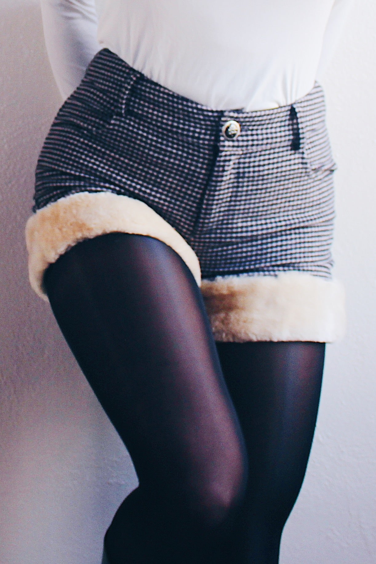 Embrace Elegance: Fur-Lined Houndstooth Shorts - Dark Academia Chic, British Vibes