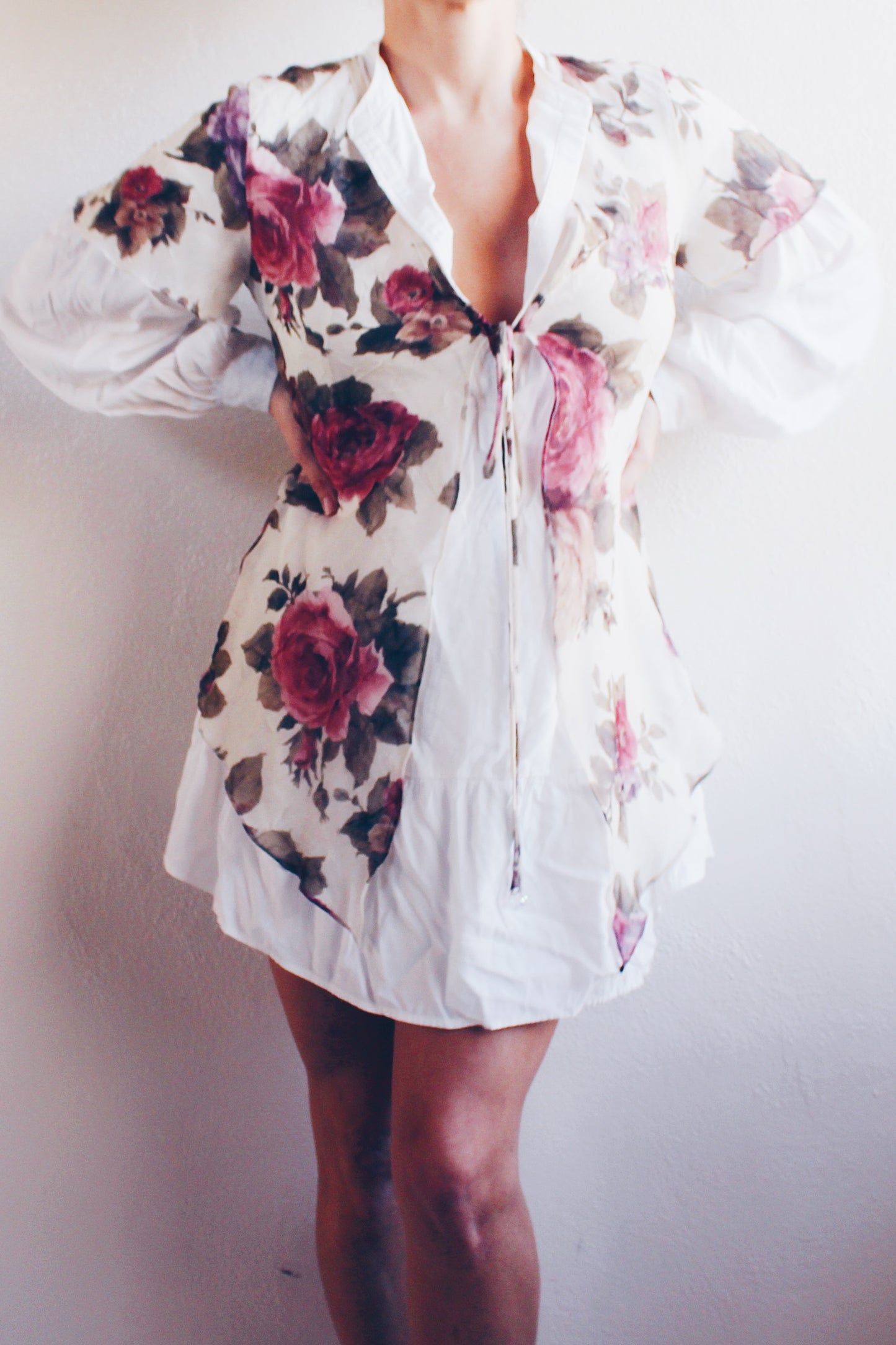 Vintage Romance: Sheer Rose Print Chiffon Shawl for Dark Romantic Style