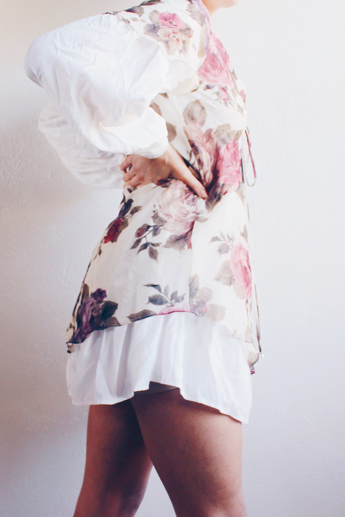 Vintage Romance: Sheer Rose Print Chiffon Shawl for Dark Romantic Style