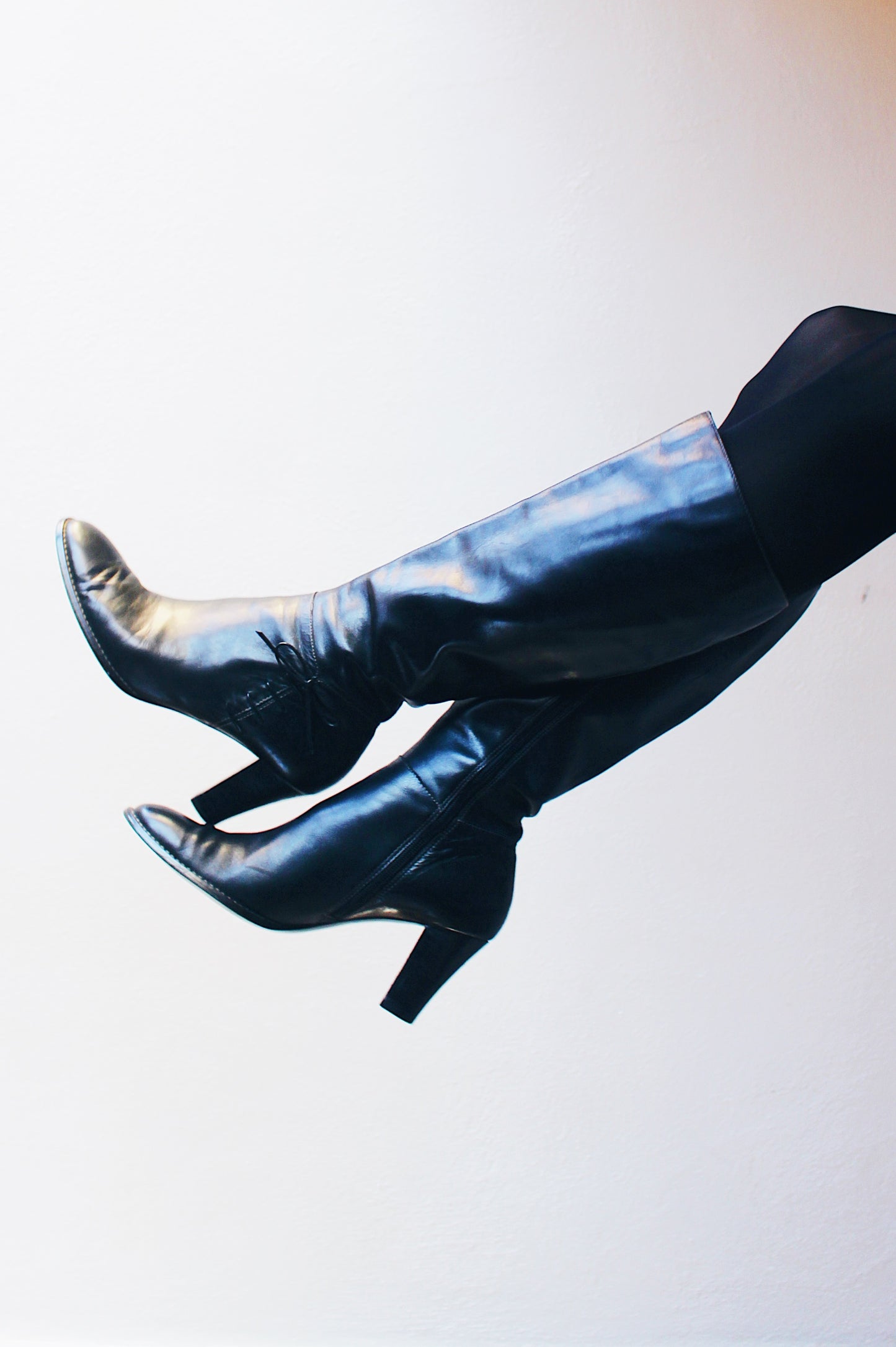Vintage Y2K Leather-Heeled Anne Klein Boots - Calf-Length Librarian Chic