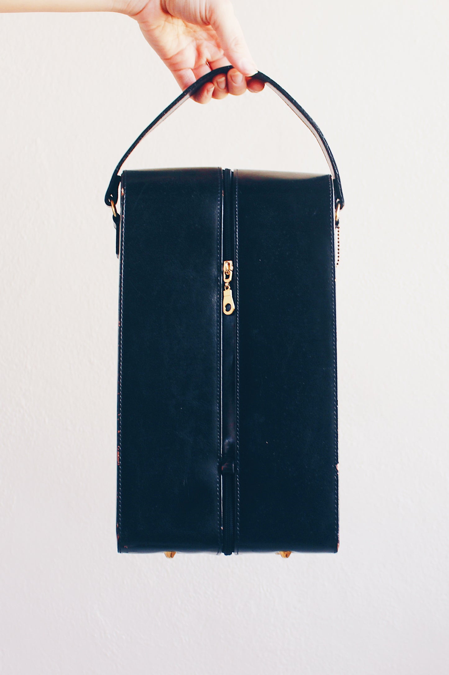 Noir Chic: Black Long Faux Leather Case - Edgy Rectangular Elegance!