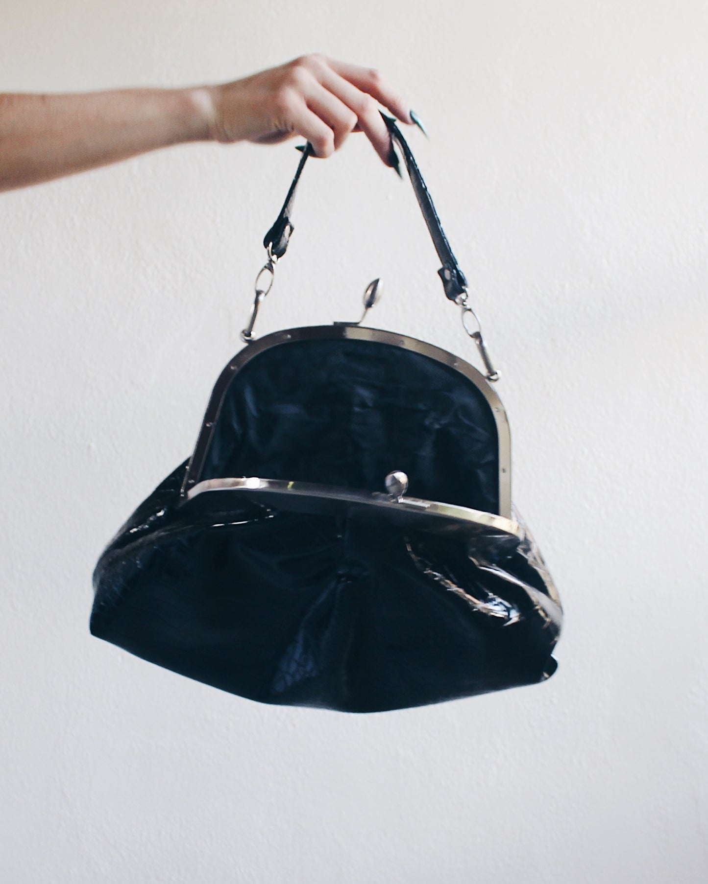 Black Alligator-Textured Giant Leather Coin Purse Handbag with Silver Clasp – Bold Statement Piece