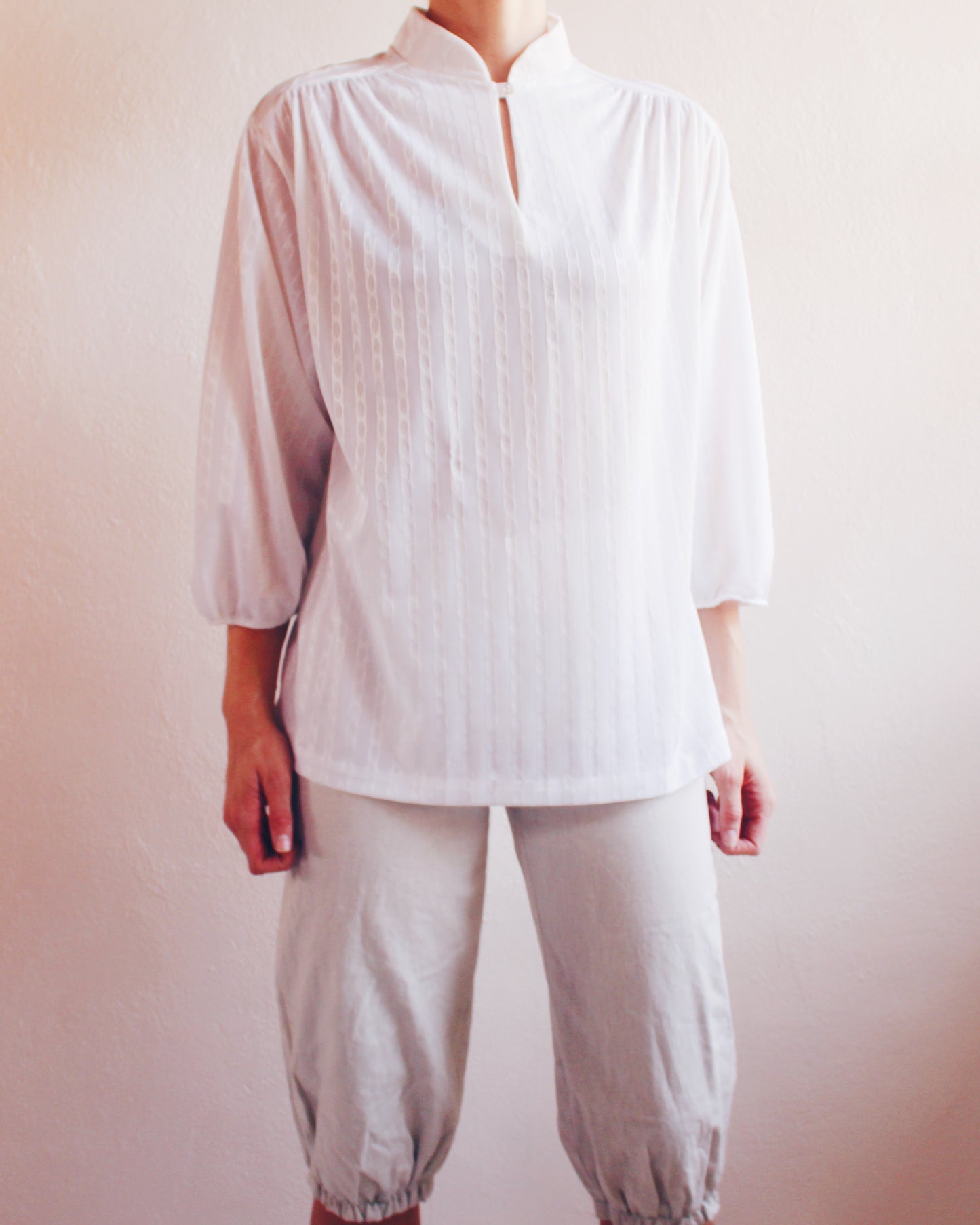 Vintage 1980s Ivory Striped Peasant Tunic – Lightweight Renaissance Faire Blouse