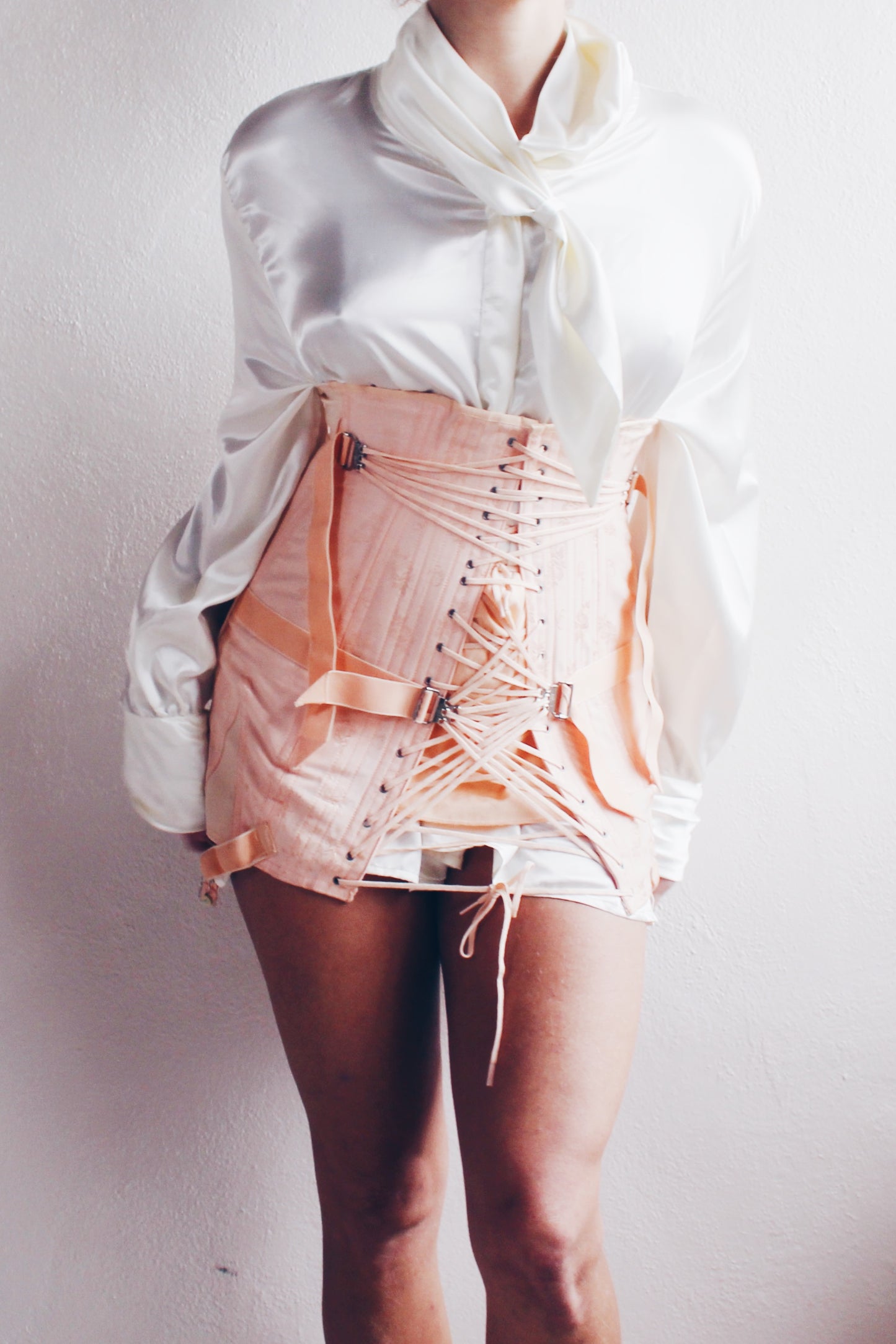 1980s Elegance: Vintage White Satin Blouse with Hanky Tie Collar
