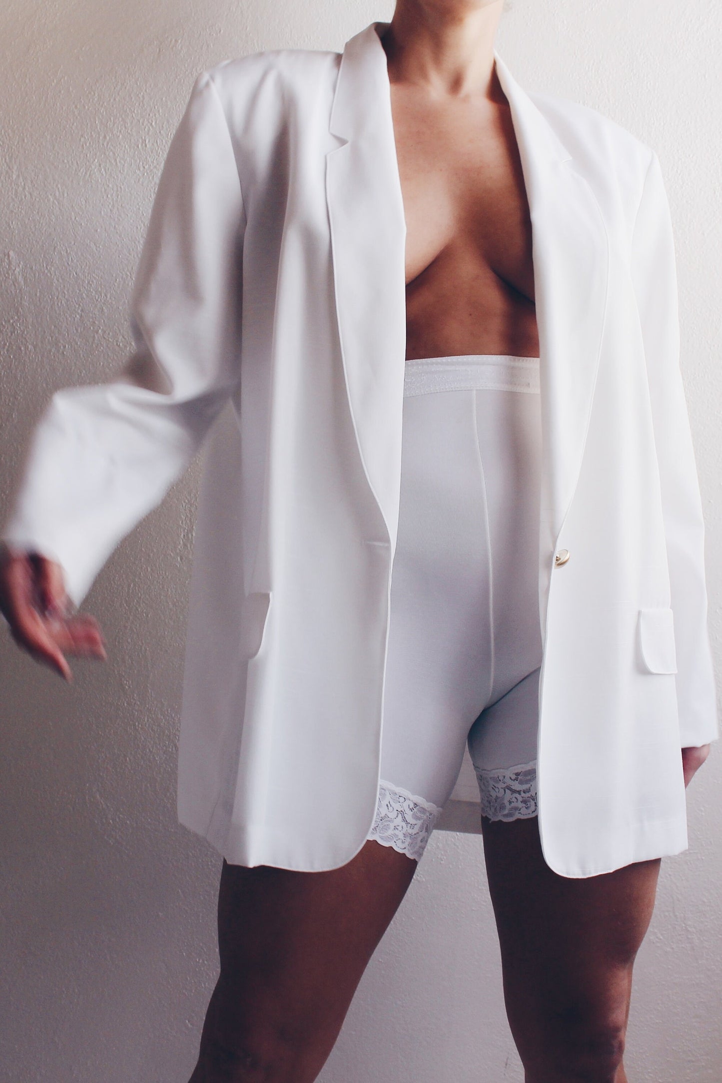 1980s White Oversized Blazer Jacket / White Linen Minimalist Blazer/ Yuppiecore Business Casual Coat