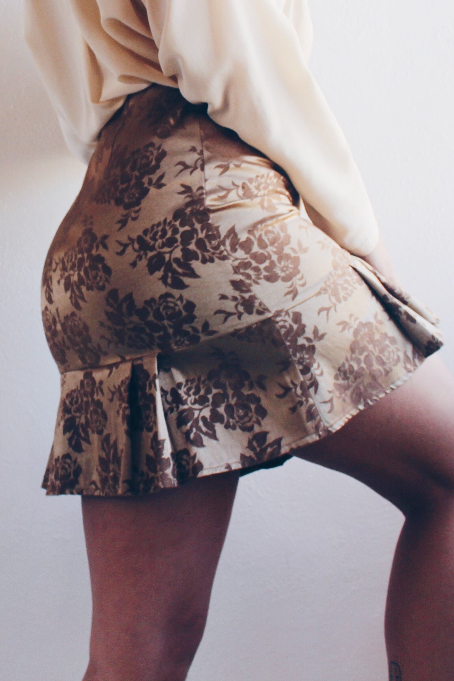 Bronzed Gold High Waisted Floral Drop Waist Mini Skirt - Coquette Baroque Style