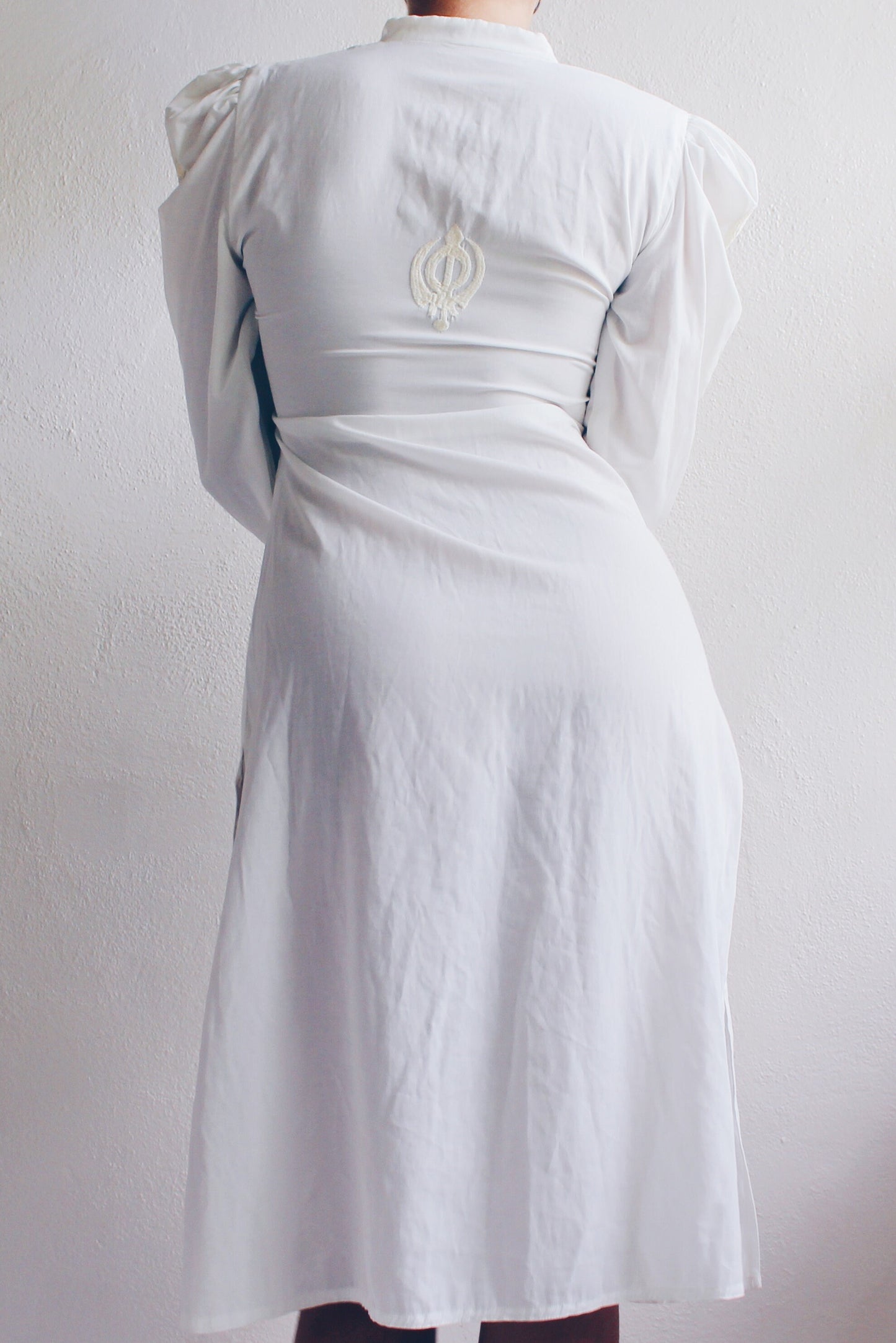 White Vintage Cotton Long Sleeve Nightgown - American Gothic Edwardian Style | Knee-Length with Floral Embroidery & Pleated Shoulders