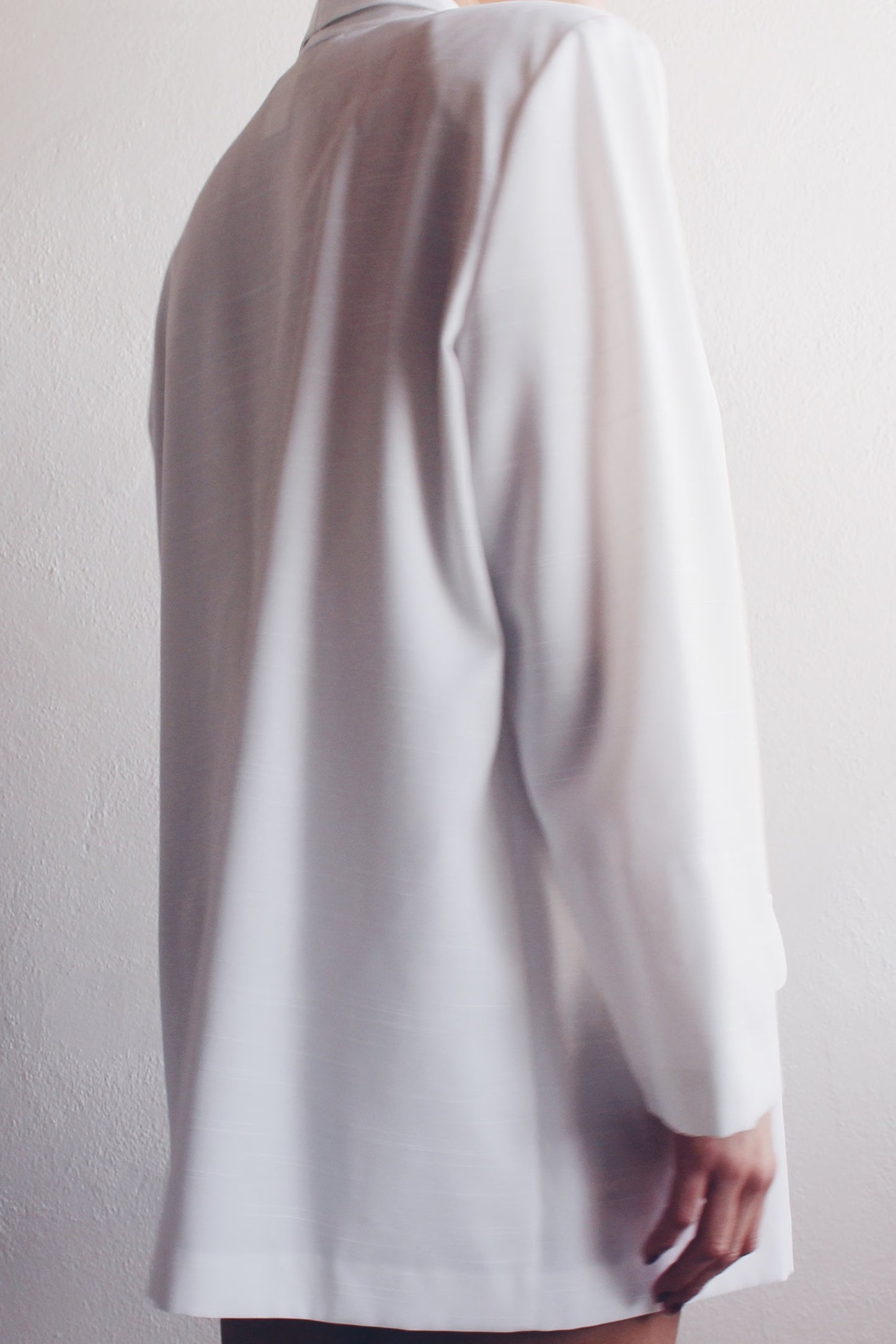 1980s White Oversized Blazer Jacket / White Linen Minimalist Blazer/ Yuppiecore Business Casual Coat