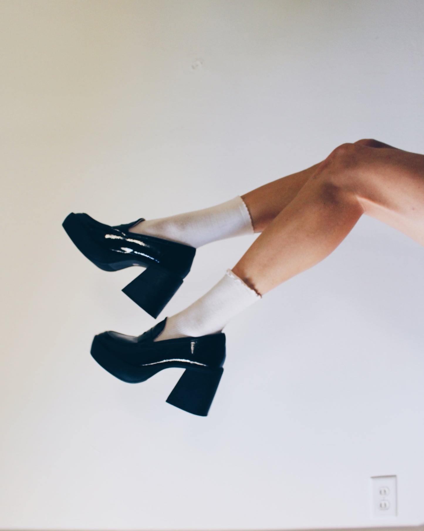 Chunky Heel Loafers – Dark Academia Style Black Leather Shoes