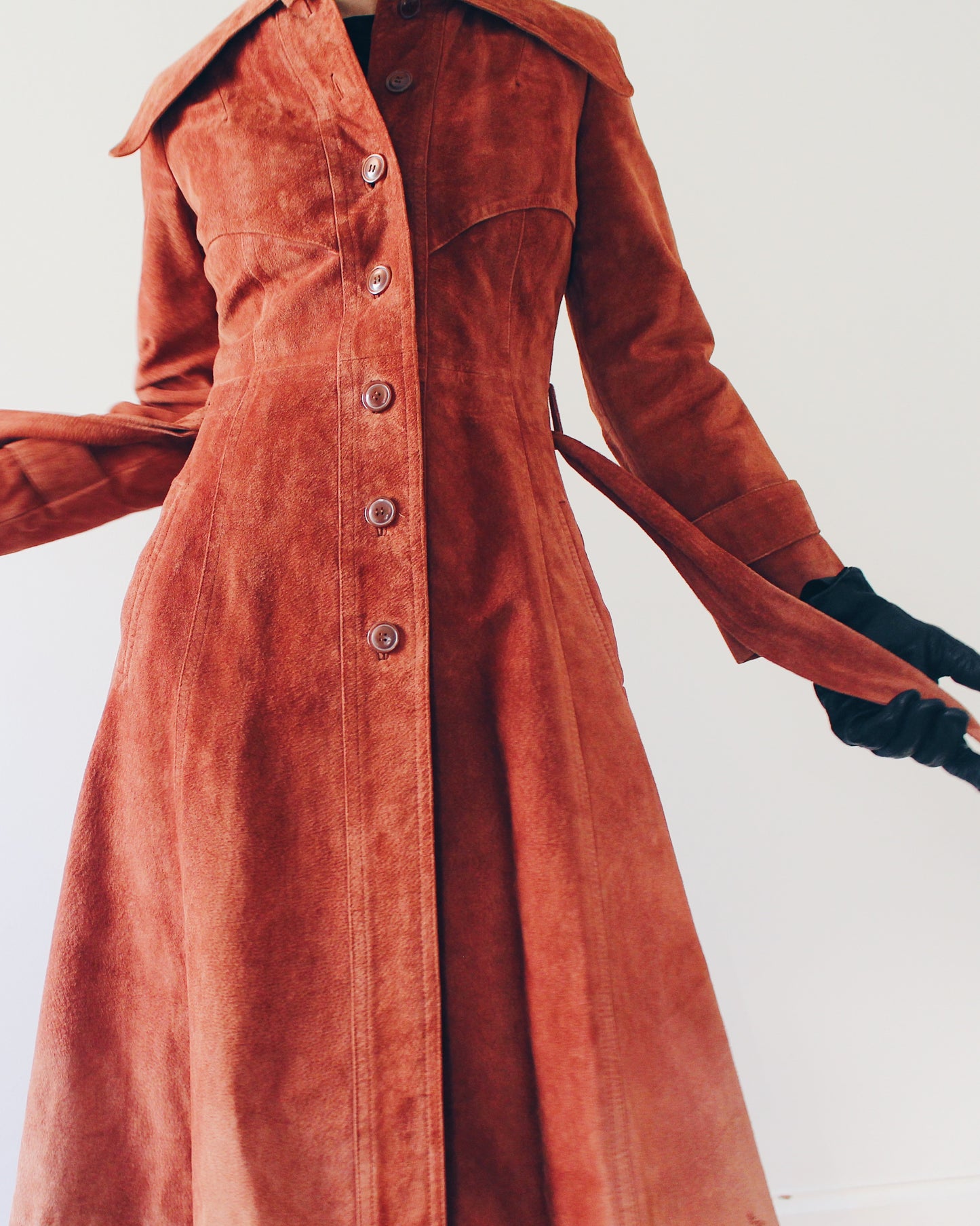 Chestnut brown Vintage 70s Brown Leather Trench Coat with Belt – Retro Chic Long Leather Jacket