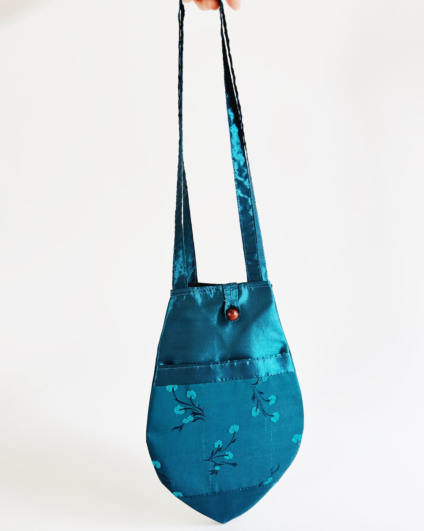 Teal Geometric Teardrop Purse – East Asian Botanical Print Statement Bag