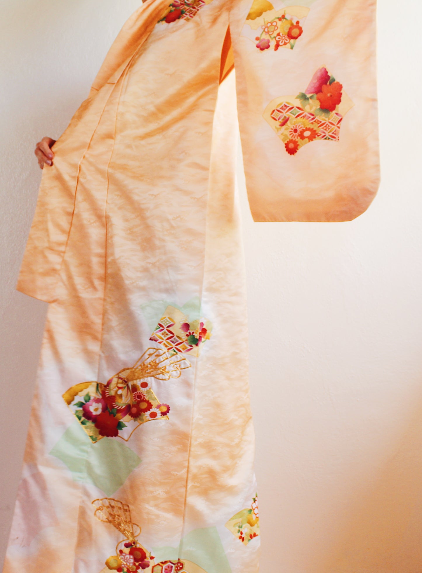 Vintage Peach Japanese Kimono - Kawaii Cute Romantic Spring Blossom