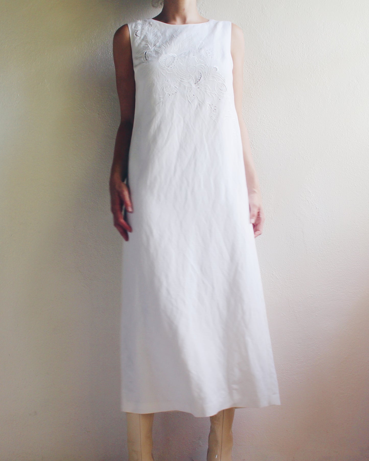 Minimalist White Linen Rayon Blend Shift Dress - Embroidered Bust & Adjustable Tie | Summery Tropical Style fo Formal Events