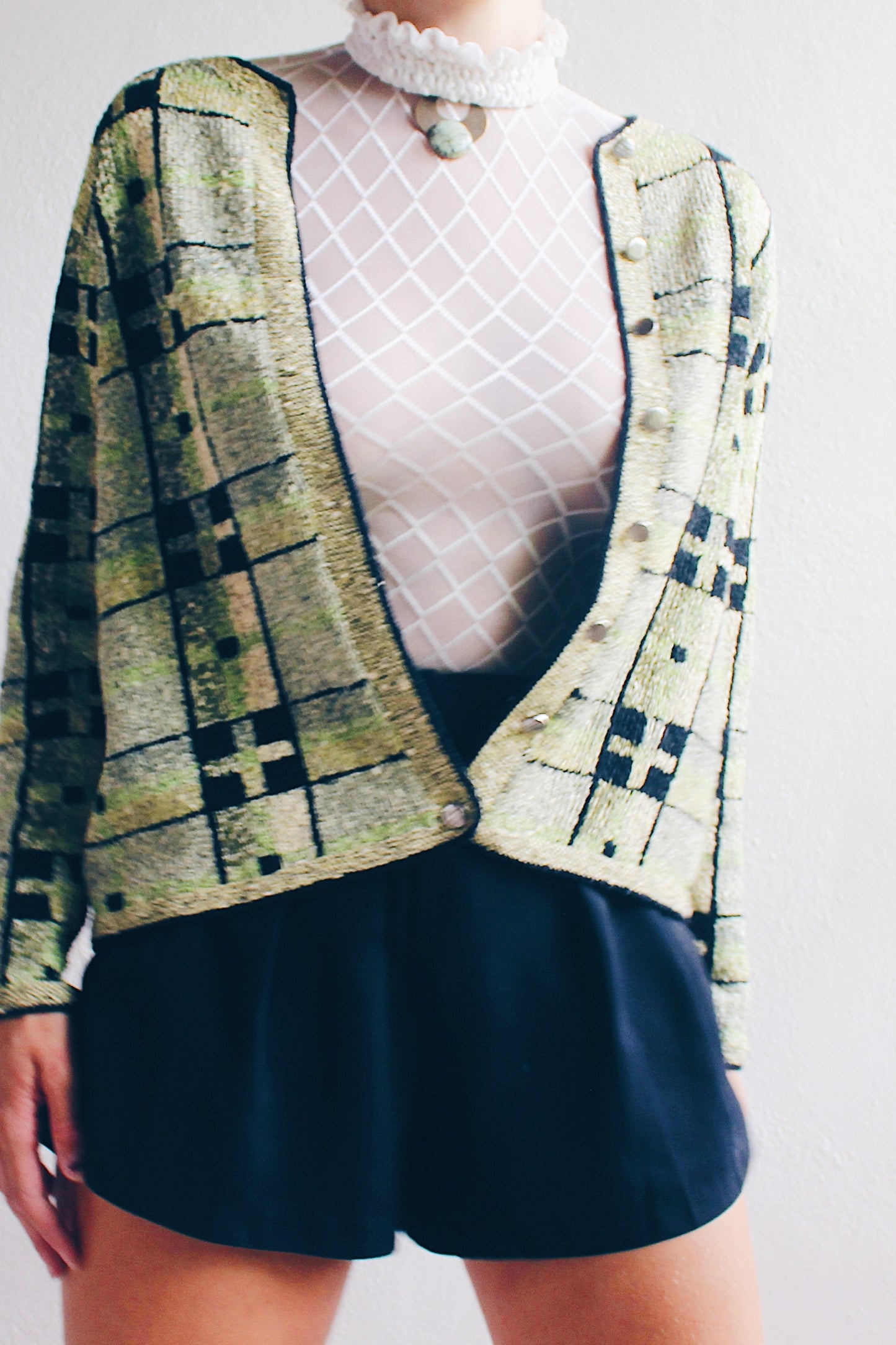 Vintage knitwear with a dark vibe / Handknit Dark Academia Cardigan