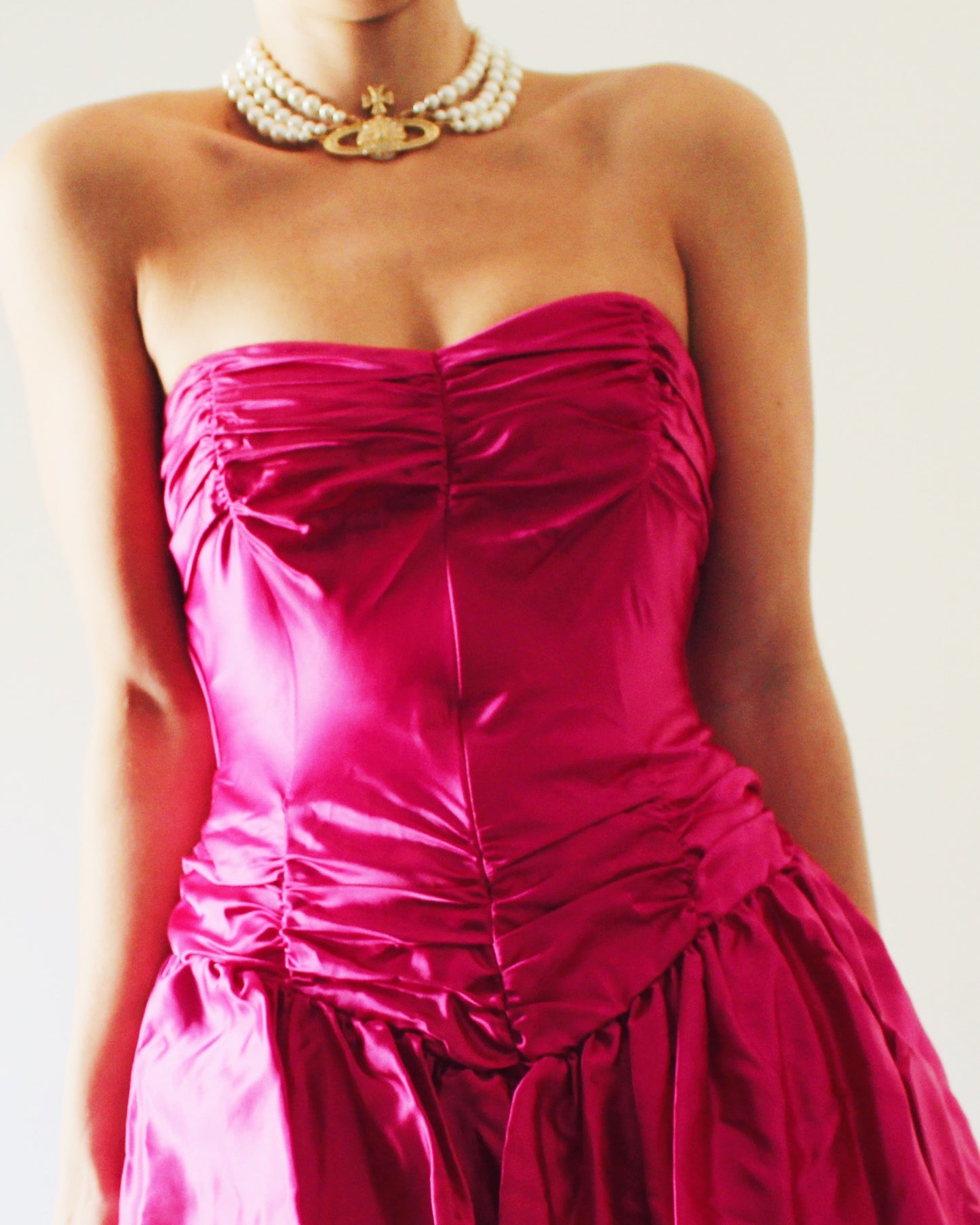 Vintage 1980s Bright Pink Mini Dress – Sleek Formal Cocktail Dress with 80s Statement Style Vintage 1960s Coquette Pink Tiered Tulle Gown