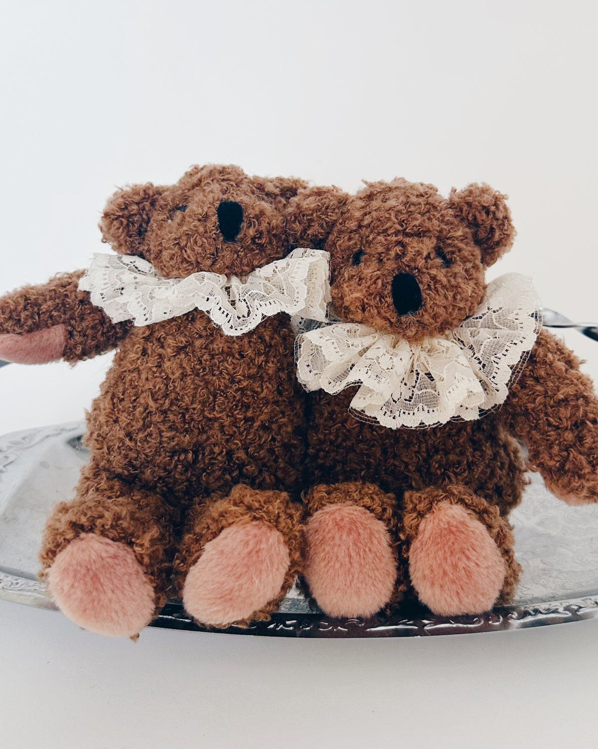 Vintage Twin Teddy Bears Besties | Connected Best Friends Plush with Lace Collars | Unbranded Hugging Bear Pair Nursery Decor Collectible Toy