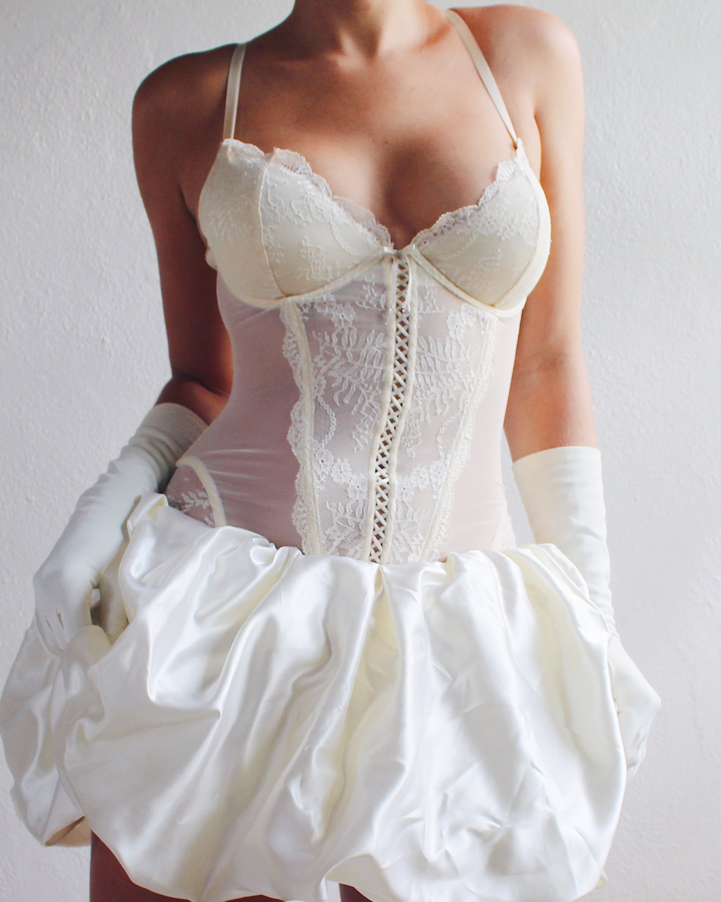 Cream Lace-Up Vintage Victoria's Secret Bustier - Cute Ballerina Coquette Elegance