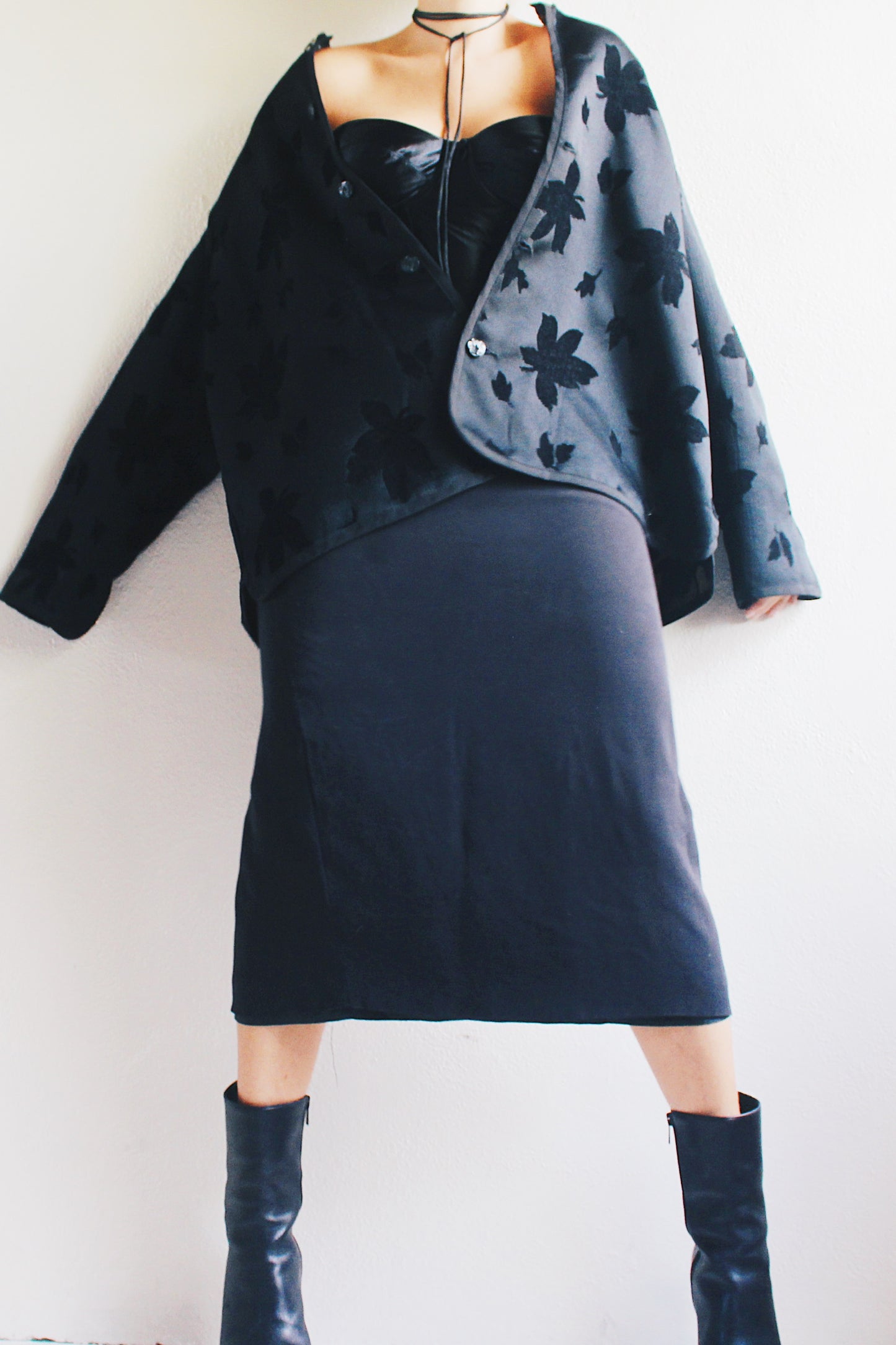 Vintage Black Pencil Skirt for Dark witchy Academia Darlings