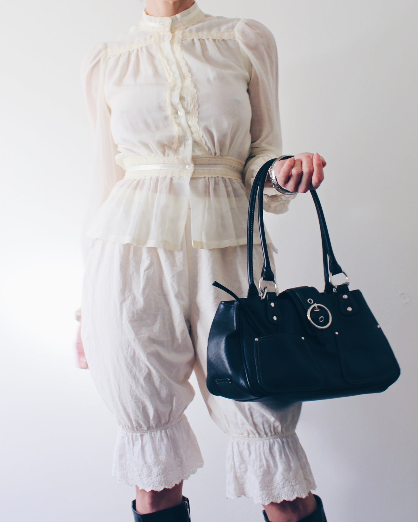 Vintage Gunne Sax Peplum Blouse – Cream Lace Boho Top 100% Cotton Prairie Cottagecore