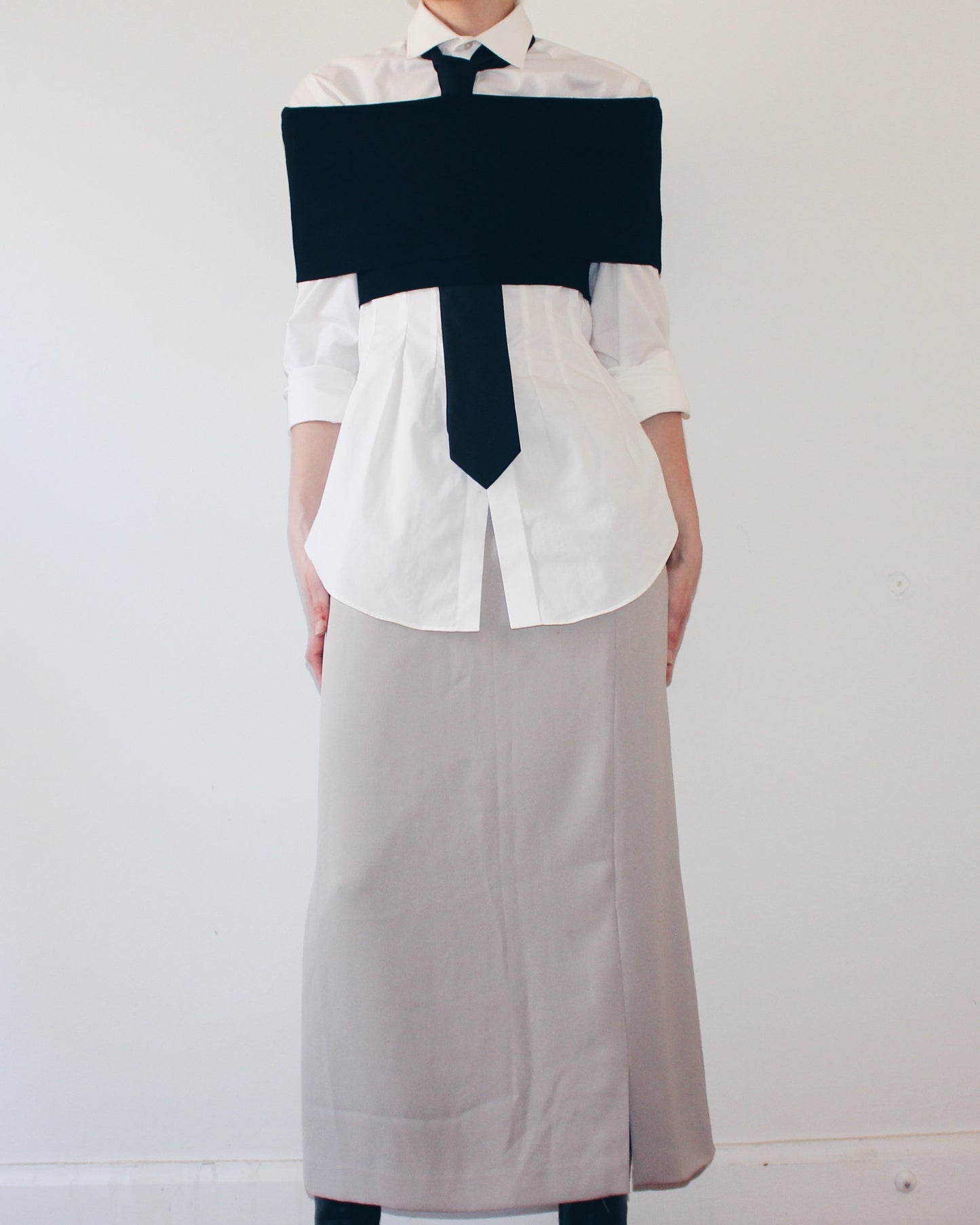 Black Off Shoulder Crop Top | Y2K Minimalist Elastic Layering Top | Office Siren Chic Cold Shoulder Blouse | Stretch Fitted 2000s Going Out Top