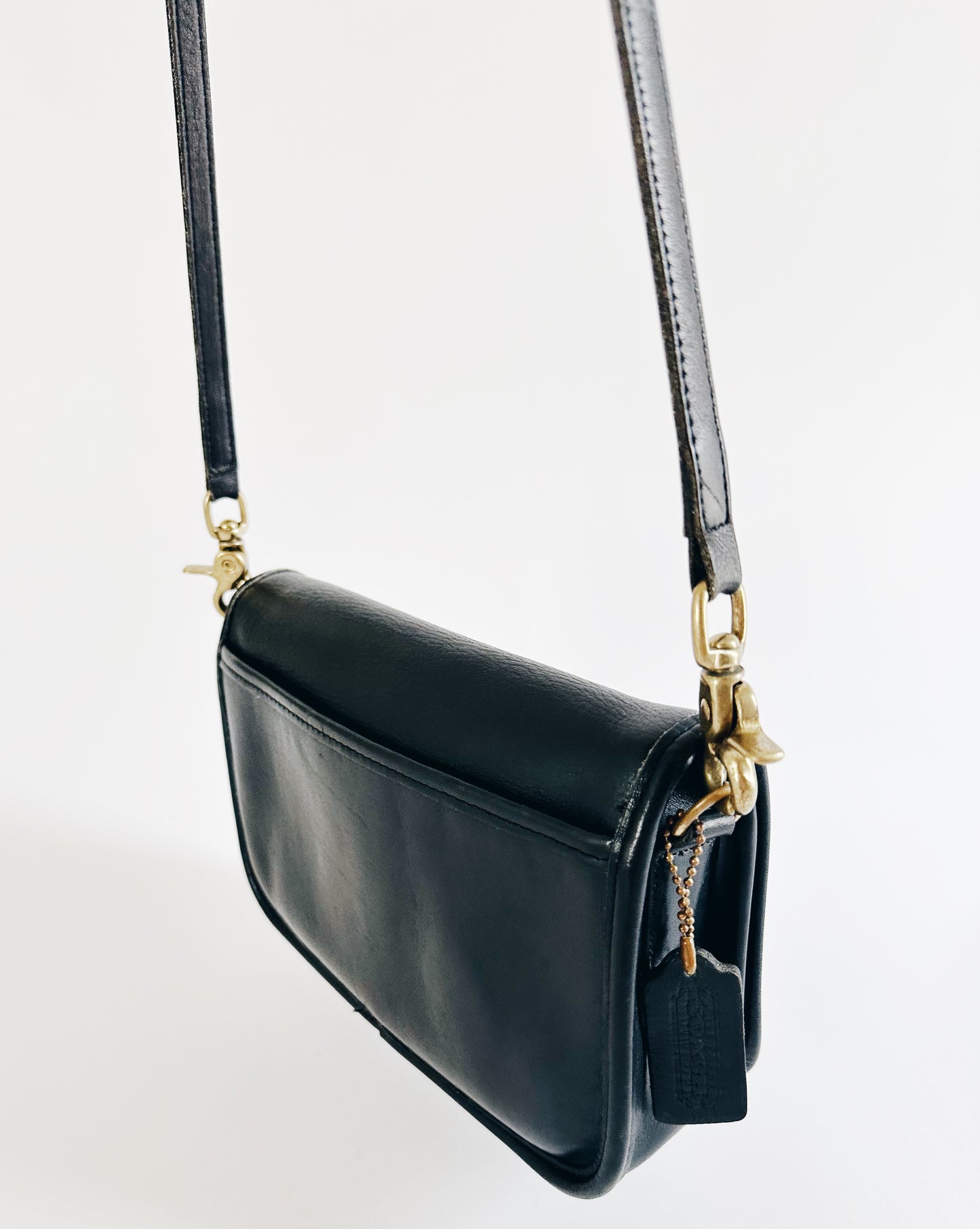 Vintage Coach Black Patent Leather Crossbody – 90s Minimalist Chic Bag