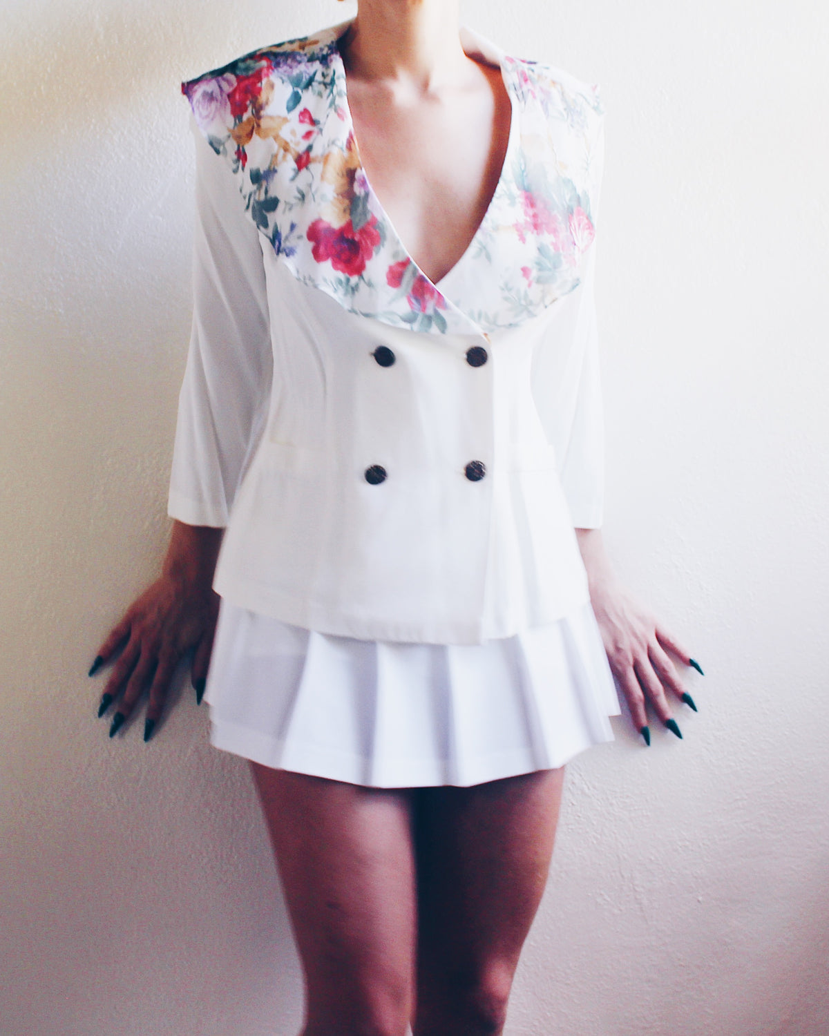 Vintage White Blazer with Frilly Floral Collar | Double Breasted 80s 90s Frou Frou Style | Girly Romantic Jacket