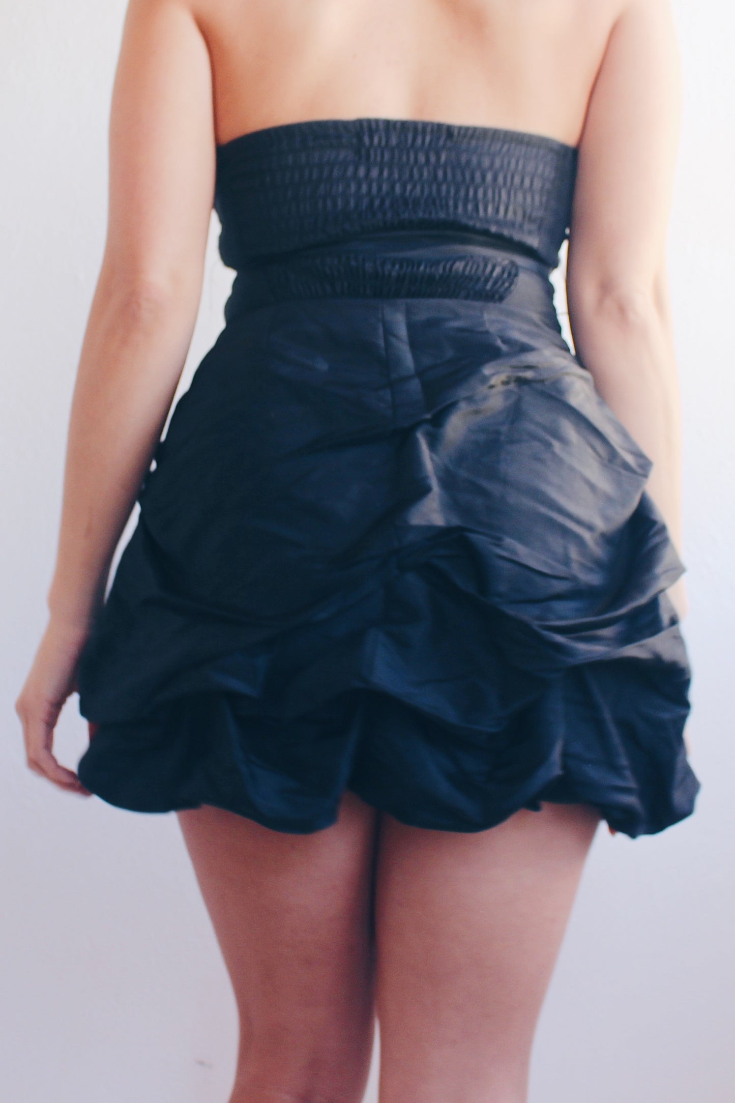 Y2K Dreams Delivered: Sleeveless Black Bubble Skirt Dress for Party Perfection