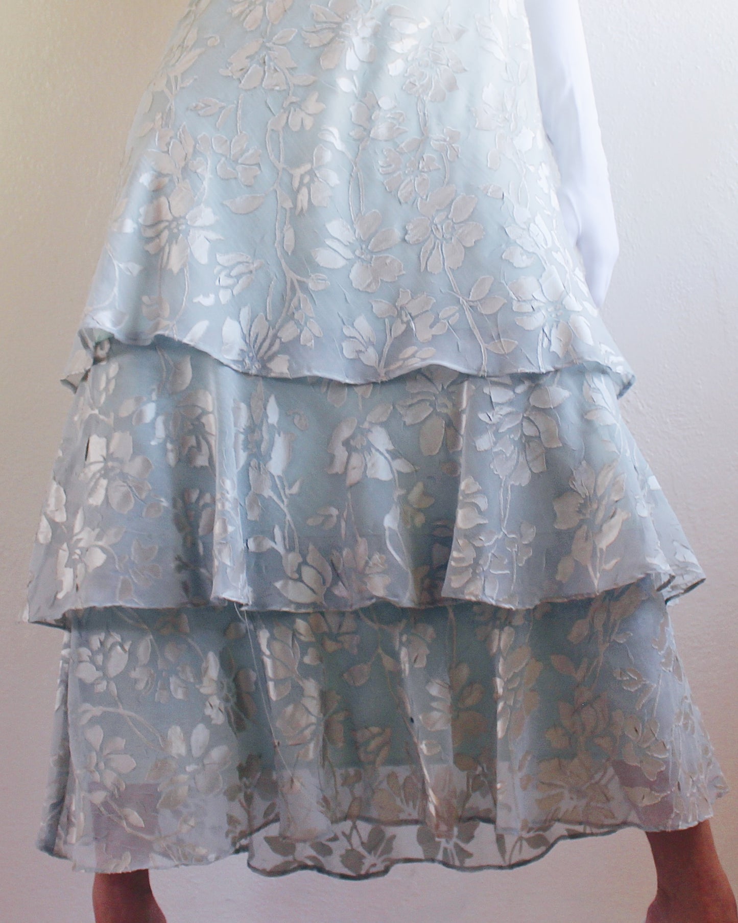 Vintage 90s Light Green Tiered Floral Maxi Dress – Ethereal Spring Cottagecore Fairycore Gown