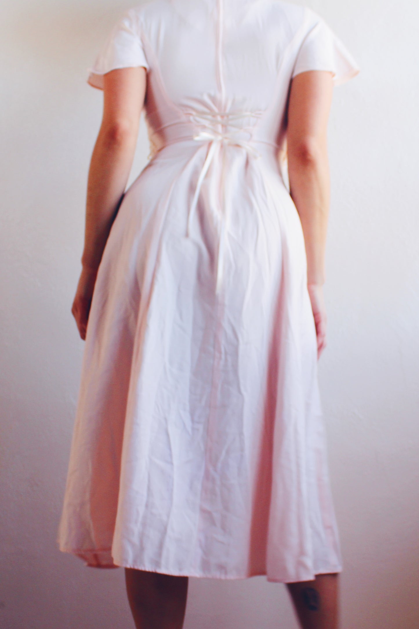 Pink Vintage Short-Sleeved Midi Dress - 1980s Coquette Charm for Romantic Valentine's Date