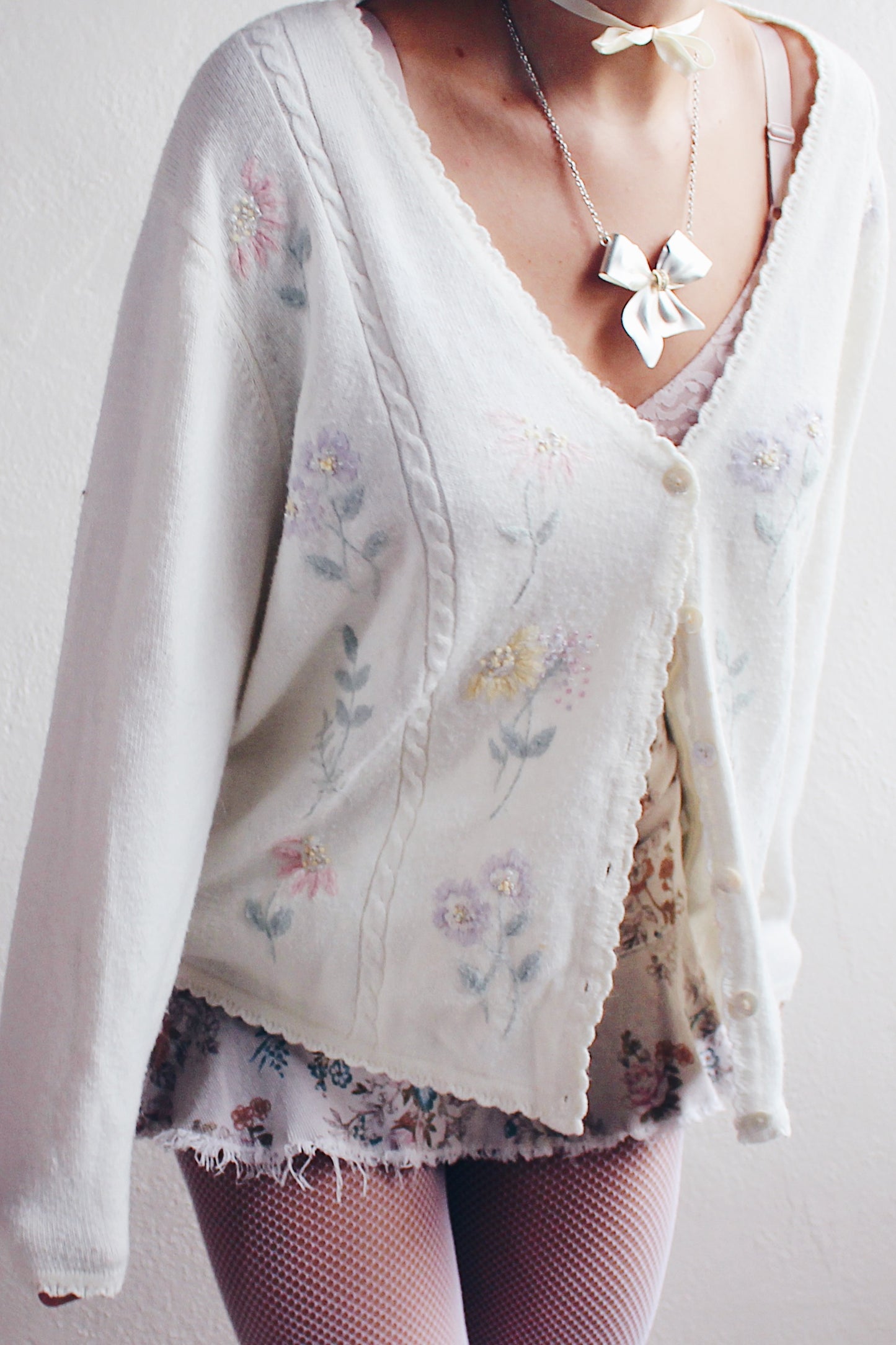 Vintage Cream Knit Floral Granny Cardigan | 1980s Retro Flower Sweater | Cozy Grandma Chic