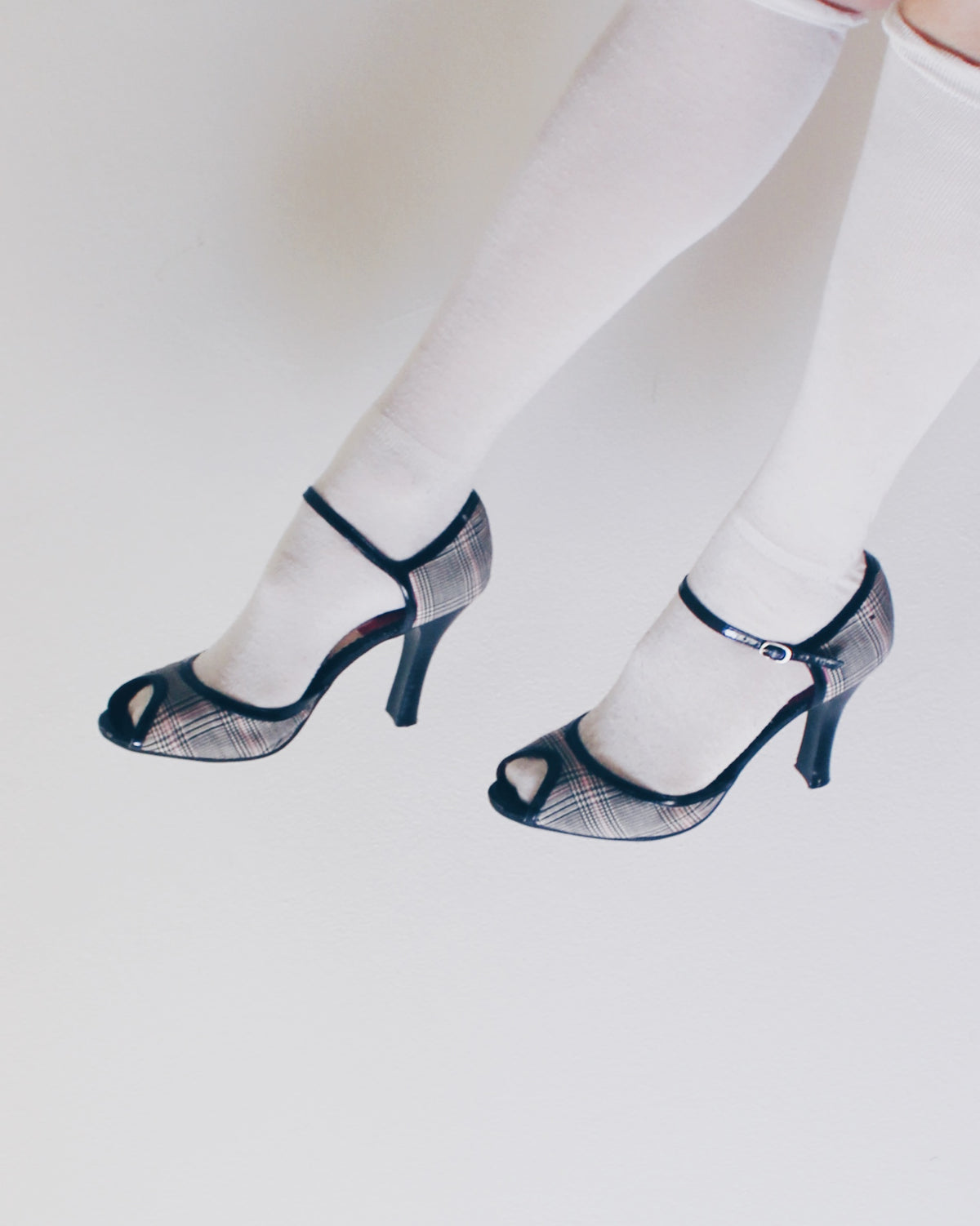 Naturalizer Plaid Peep Toe Stiletto Heels Size 8 | Y2K Emo Goth Coquette Style | Pink Plaid Tartan Pumps 2000s Aesthetic