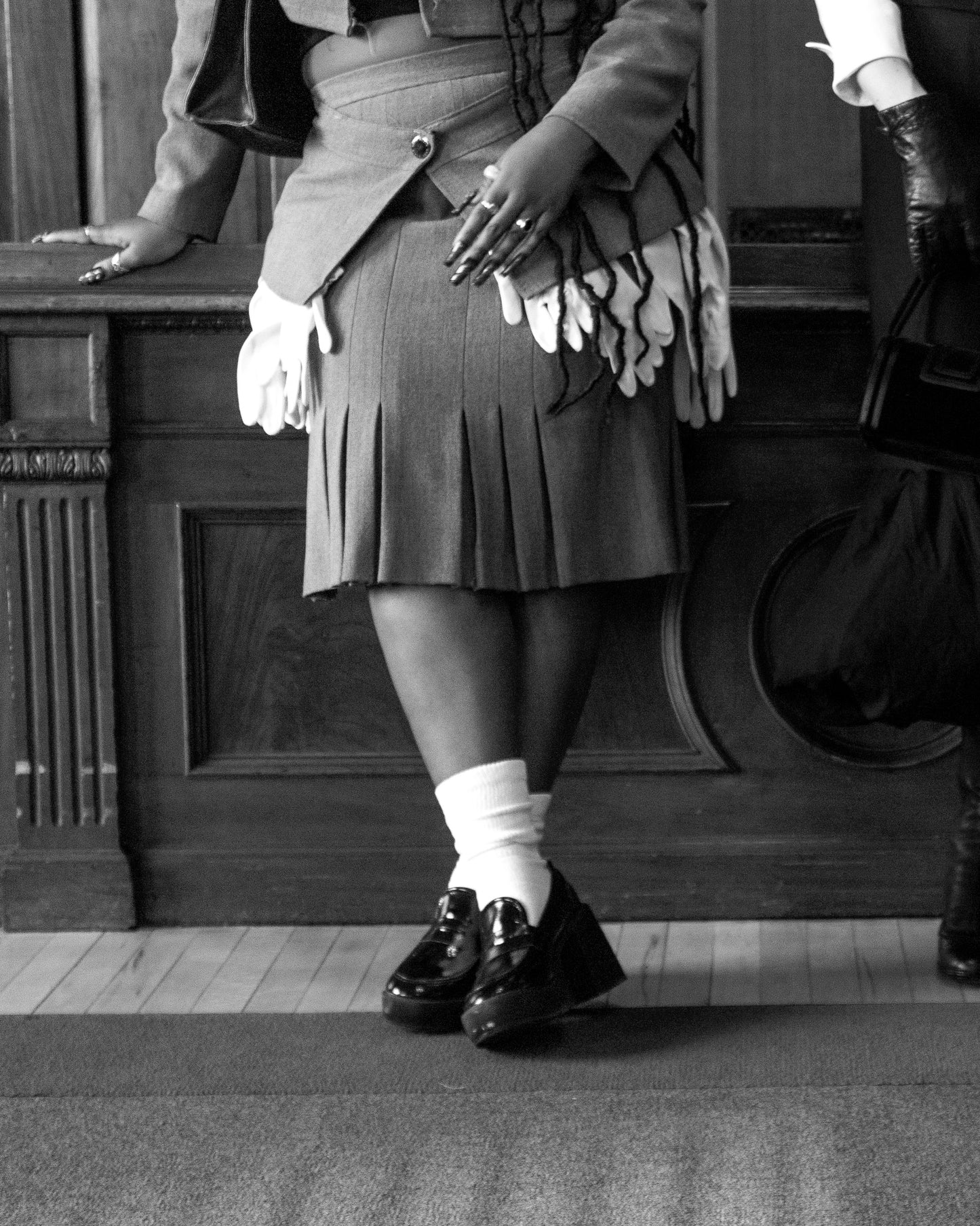 Chunky Heel Loafers – Dark Academia Style Black Leather Shoes