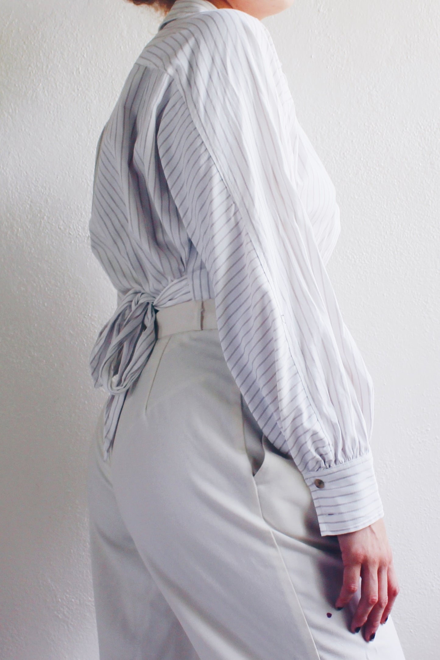 White striped shirt / minimalist cotton pinstripe blouse