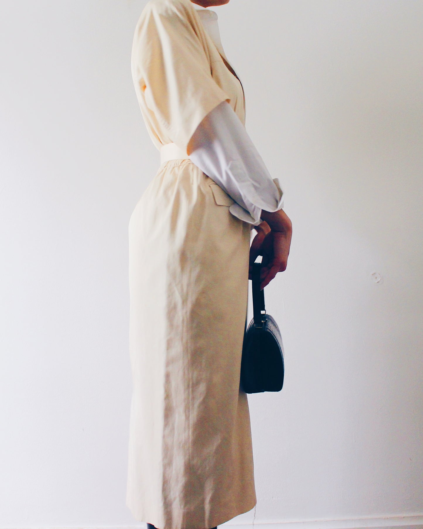 Vintage 90s Silk Trench‑Style Short Sleeve Dress – Cream Belted Waist, Professional Chic Maxi Dress
