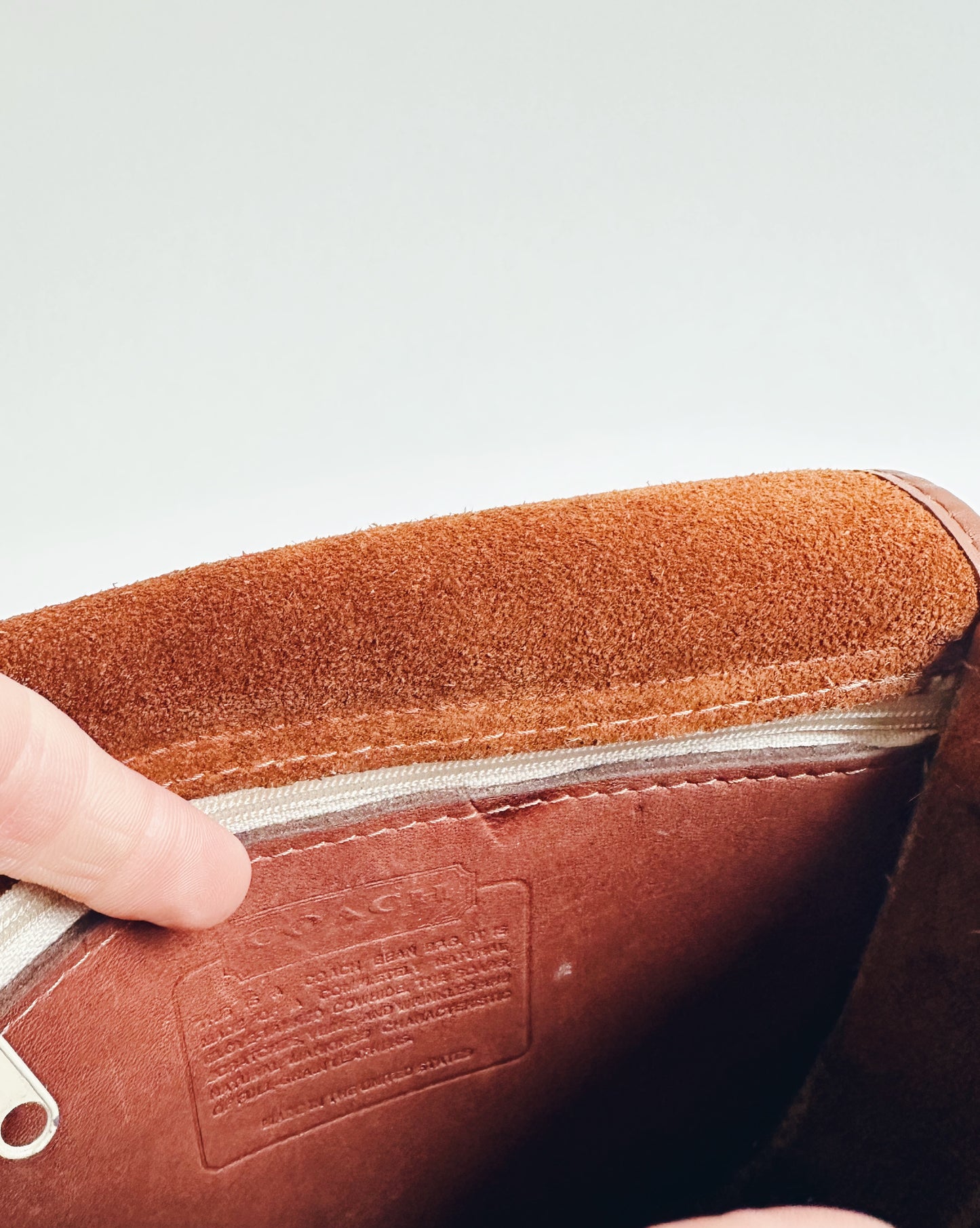 Vintage Coach Tan Patent Leather Crossbody – 90s Minimalist Chic Bag