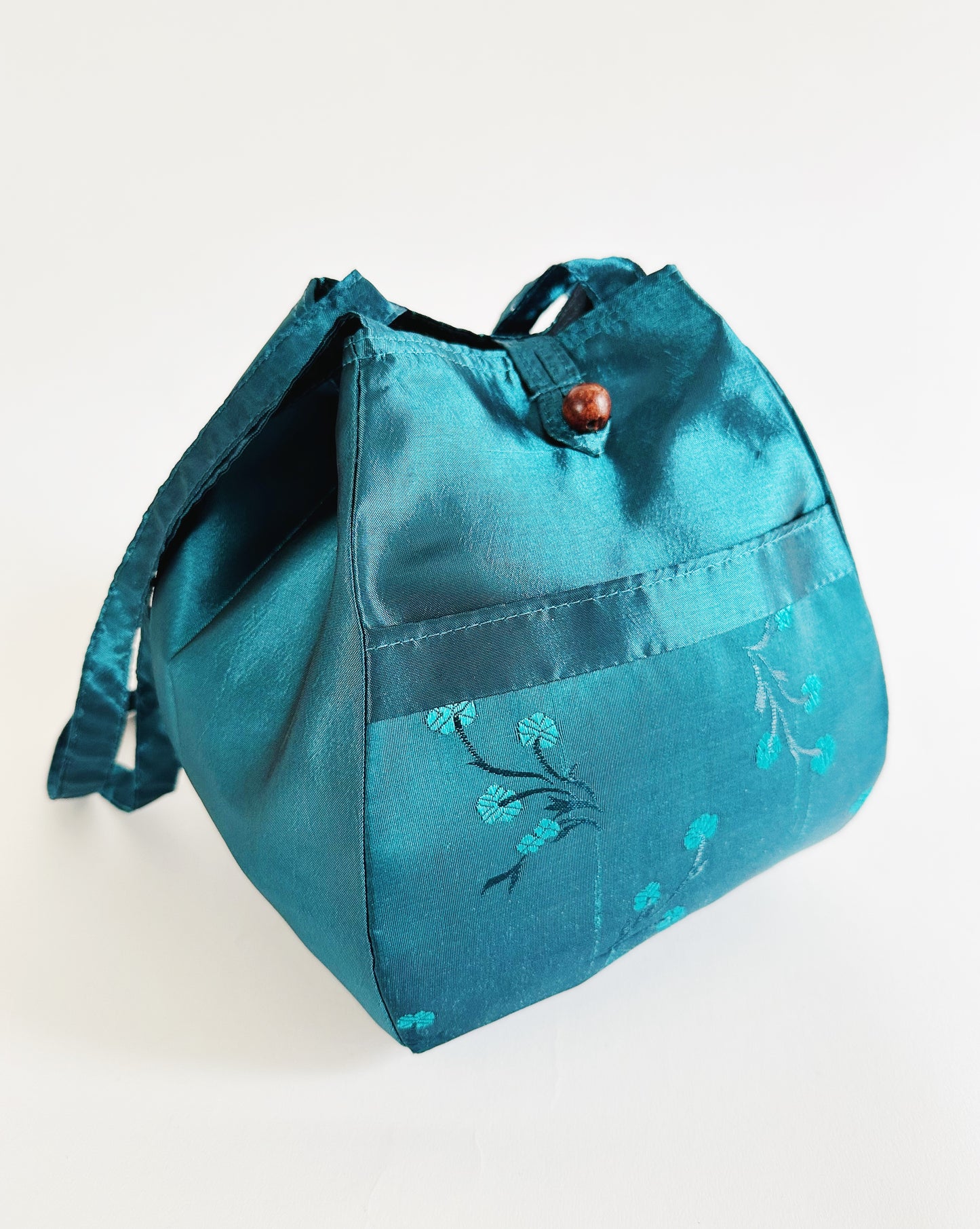 Teal Geometric Teardrop Purse – East Asian Botanical Print Statement Bag