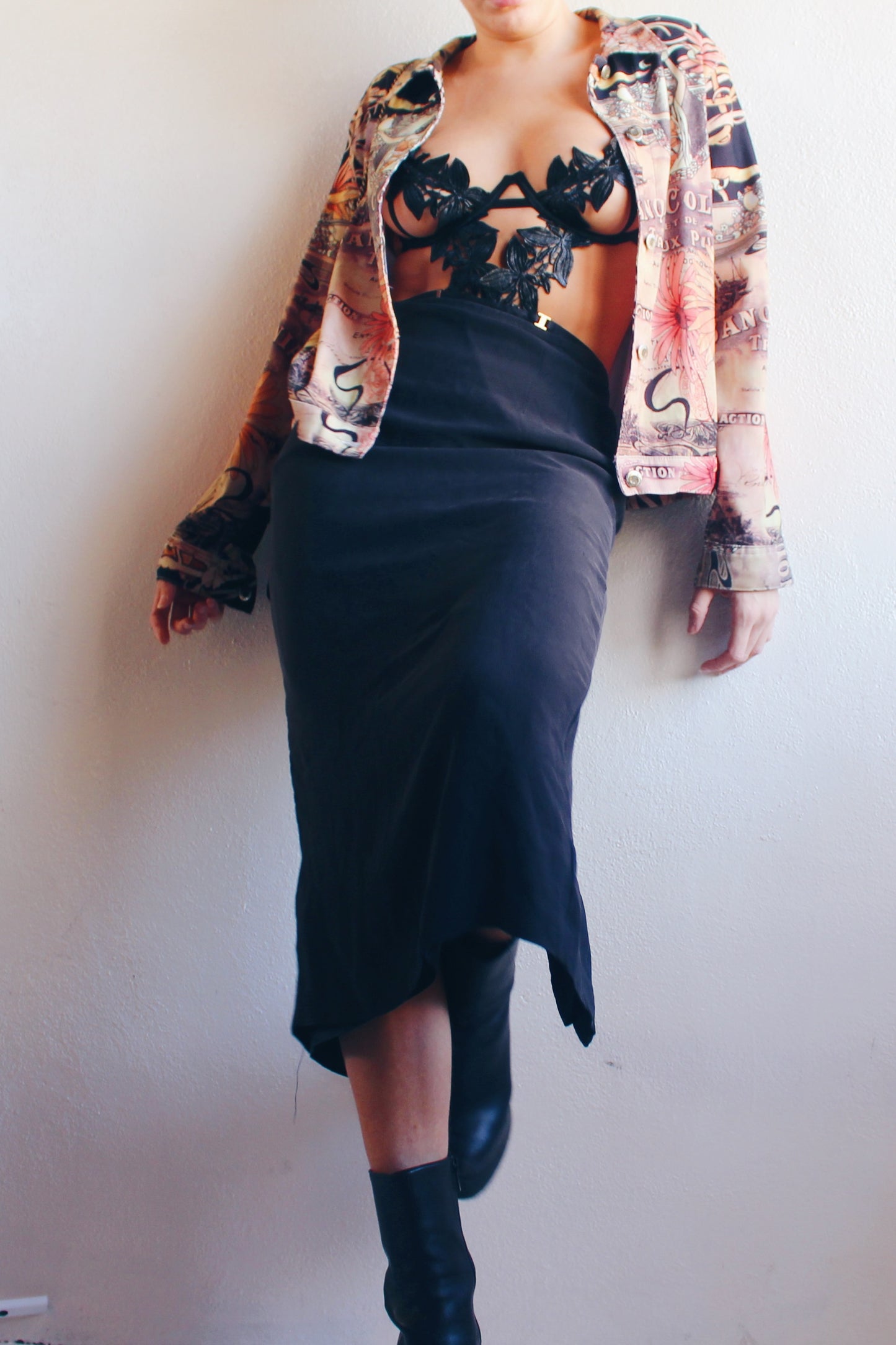 Vintage Black Pencil Skirt for Dark witchy Academia Darlings