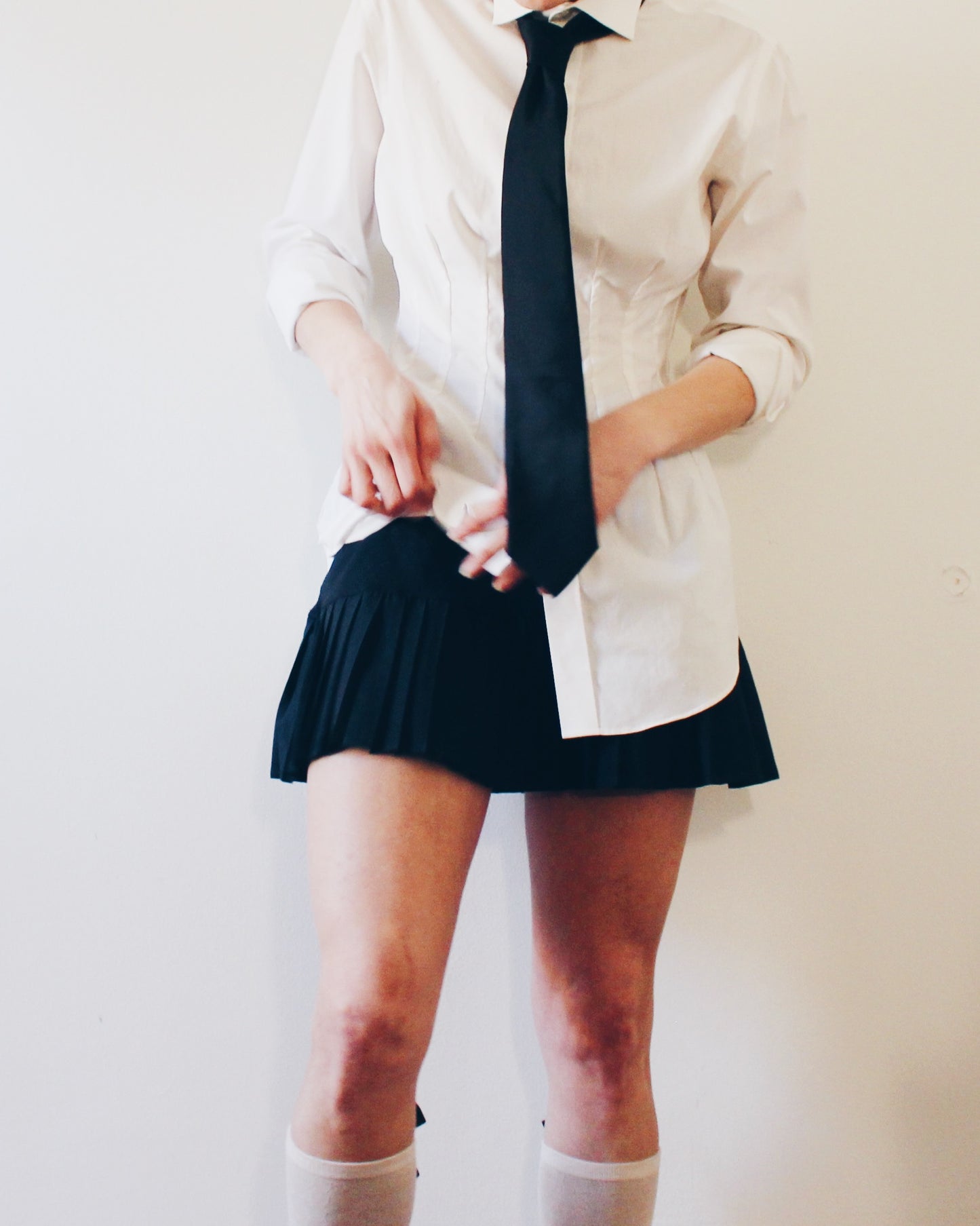 Ace Your Style with our Black Pleated Mini Tennis Skirt / acubi style skort