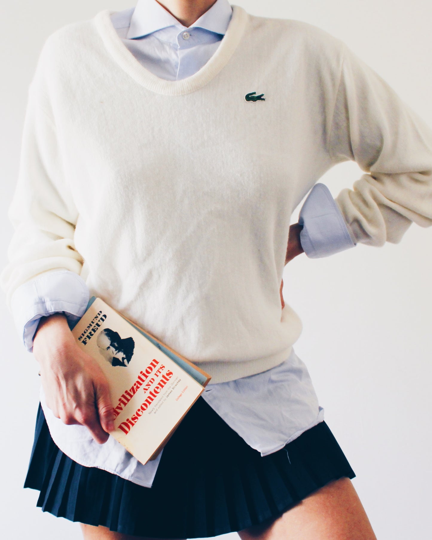 Vintage Izod Lacoste Ivory V Neck Sweater - 1980s Academic Knit Long Sleeve With  Logo Preppy Layering